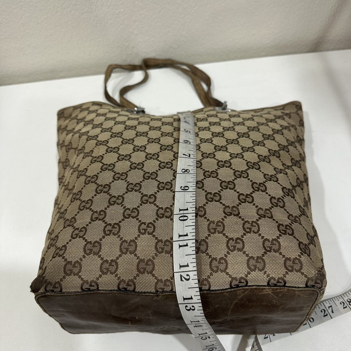 Gucci ‼️YES‼️ GUCCI GG MONOGRAM CANVAS TOTE BAG Size ONE SIZE - 7 Thumbnail