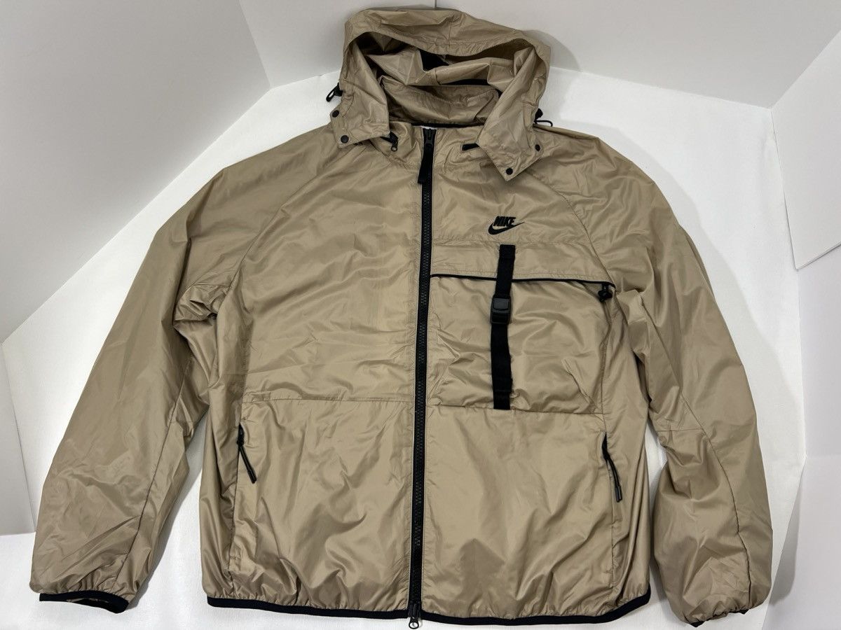 Nike Nike Sportswear Tech Woven Men's N24 Packable Lined Jacket Size US L / EU 52-54 / 3 - 1 Thumbnail