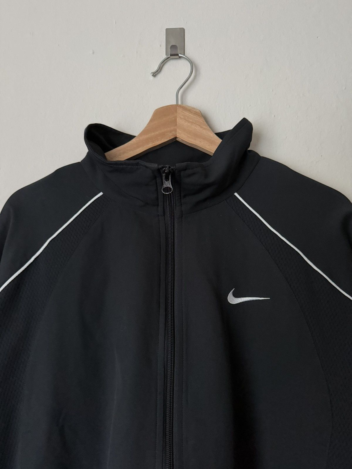 Nike × Supreme Supreme SS25 Nike Track Jacket Size Large NWT Size US L / EU 52-54 / 3 - 4 Thumbnail
