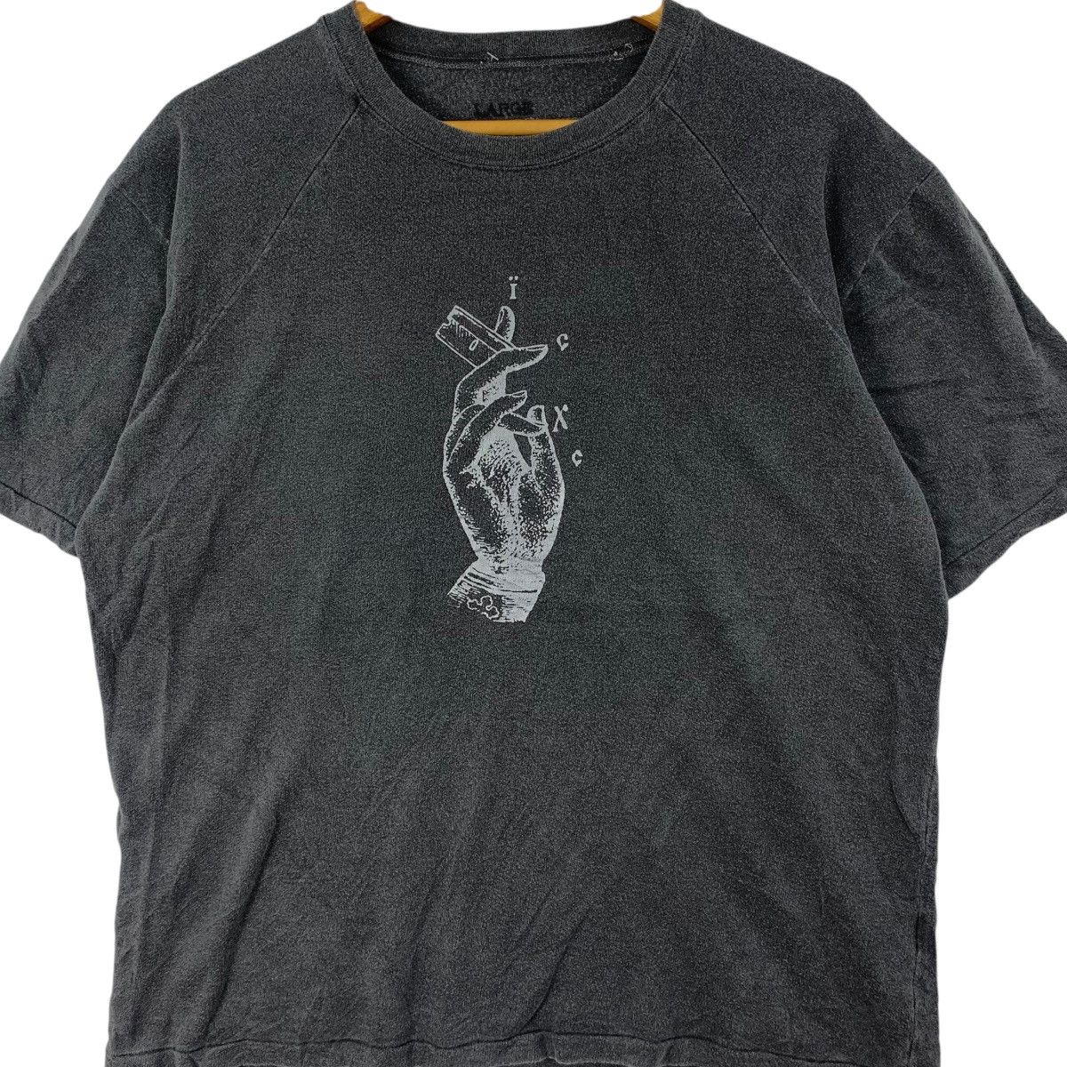 Band Tees MAGNUS DEUS SECRET Album Cyberpunk Neon Techno Tee Shirt Size US L / EU 52-54 / 3 - 3 Thumbnail