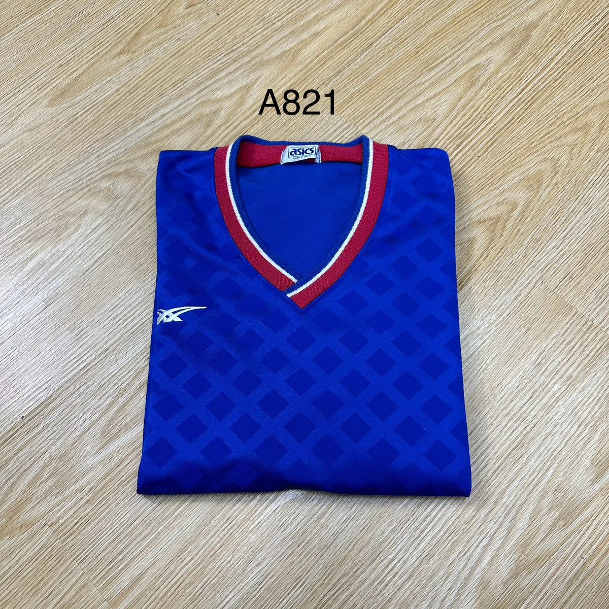 Asics 80s Asics Onitsuka Tiger Logo Vintage Jersey A821 Size US M / EU 48-50 / 2 - 11 Thumbnail