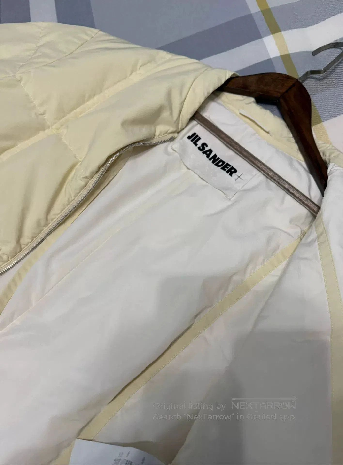 Jil Sander Jil Sander Down Jacket in Cream Color. Size M / US 6-8 / IT 42-44 - 7 Thumbnail