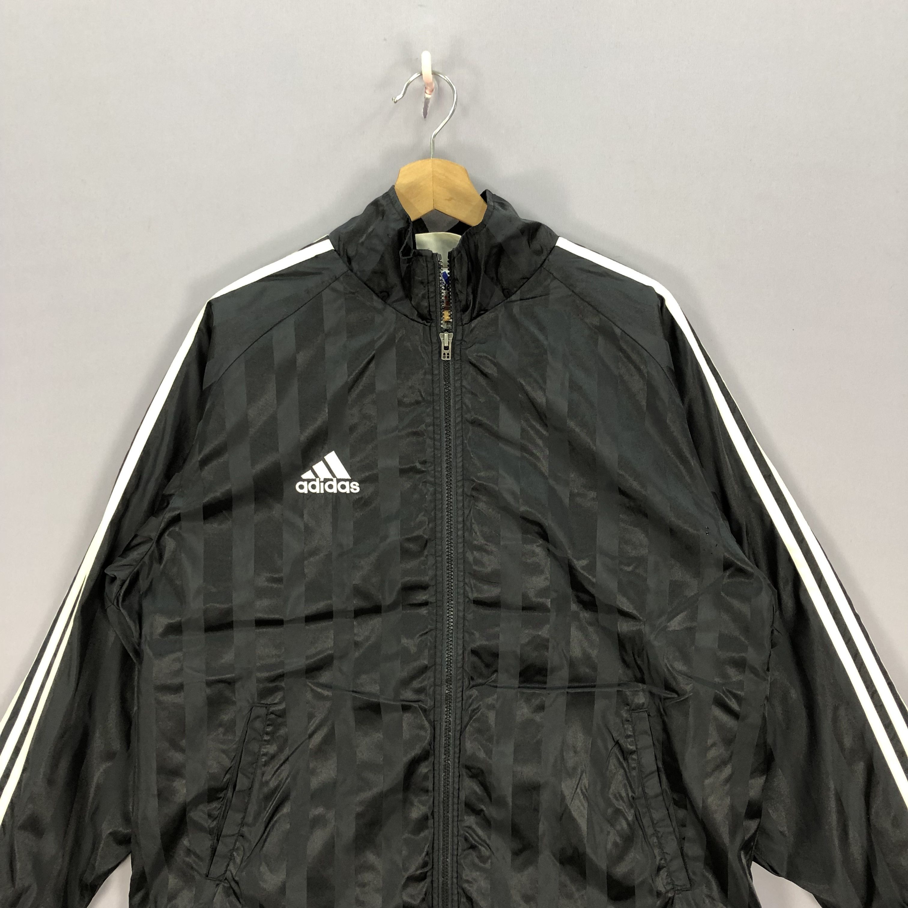Adidas Vintage 90s Adidas Windbreaker Zipper Jacket Size US L / EU 52-54 / 3 - 4 Thumbnail