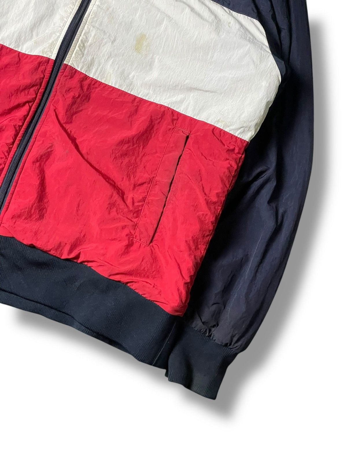 Fila × Japanese Brand × Vintage Vintage FILA Colourblock Windbreaker (134) Size US L / EU 52-54 / 3 - 3 Thumbnail
