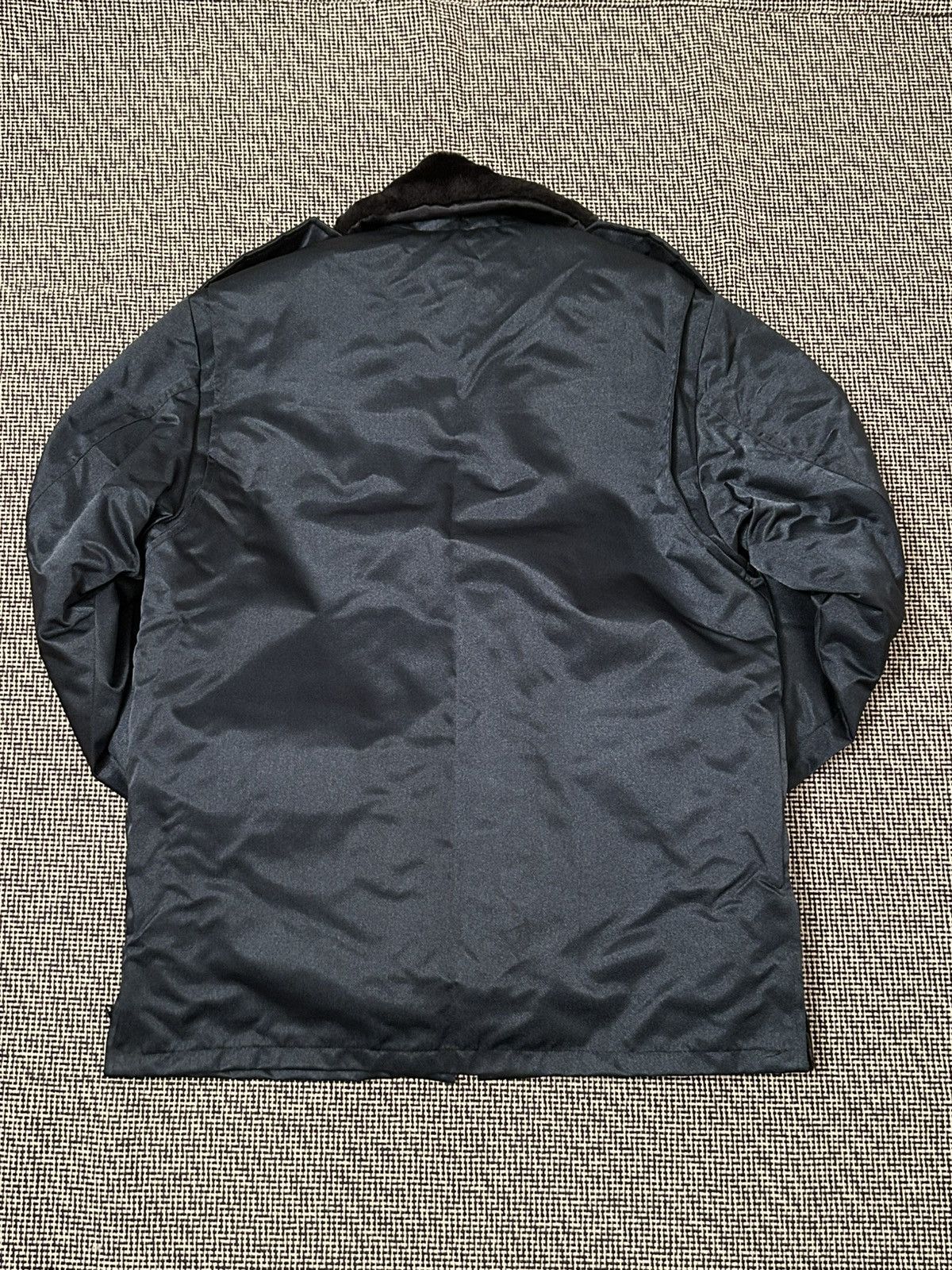 Vintage Vintage police officer winter jacket with fur collar Size US L / EU 52-54 / 3 - 2 Thumbnail