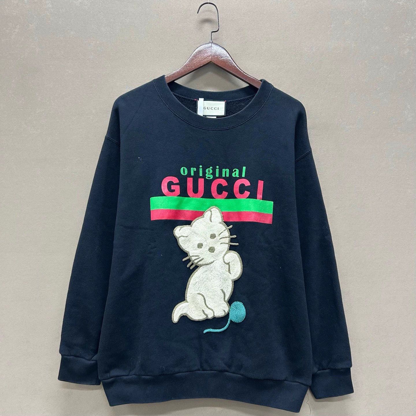 Gucci Gucci Black Cat GG Logo MINT L Sweatshirt Size L / US 10 / IT 46 - 1 Thumbnail