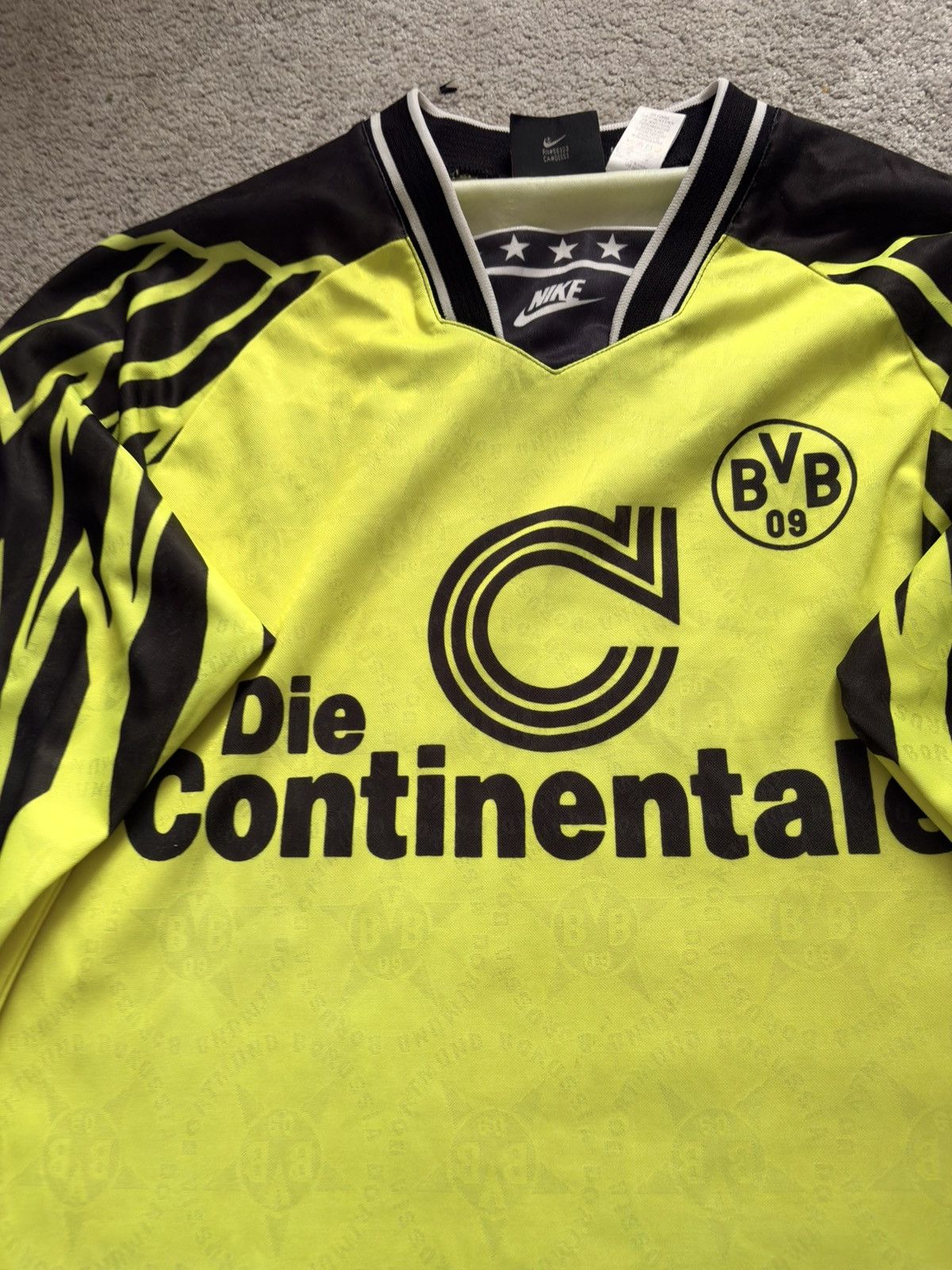 Nike Nike 1994-95 Borussia Dortmund Longsleeve Jersey Tees Size US M / EU 48-50 / 2 - 2 Thumbnail