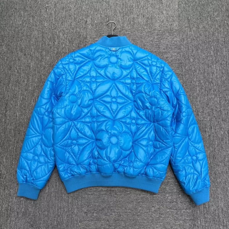 Louis Vuitton Louis Vuitton Embossed three-pattern cotton-padded jacket N Size US L / EU 52-54 / 3 - 5 Thumbnail