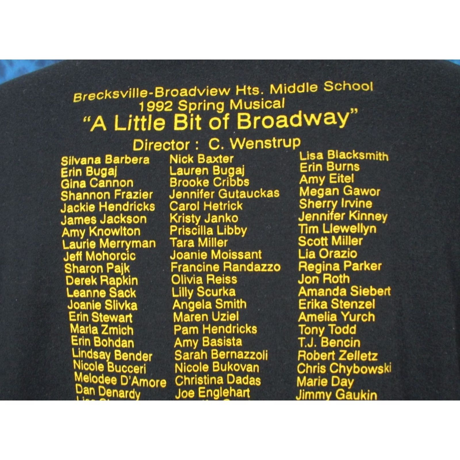 Vintage VINTAGE A LITTLE BIT OF BROADWAY T-Shirt LARGE Men Size US L / EU 52-54 / 3 - 6 Thumbnail