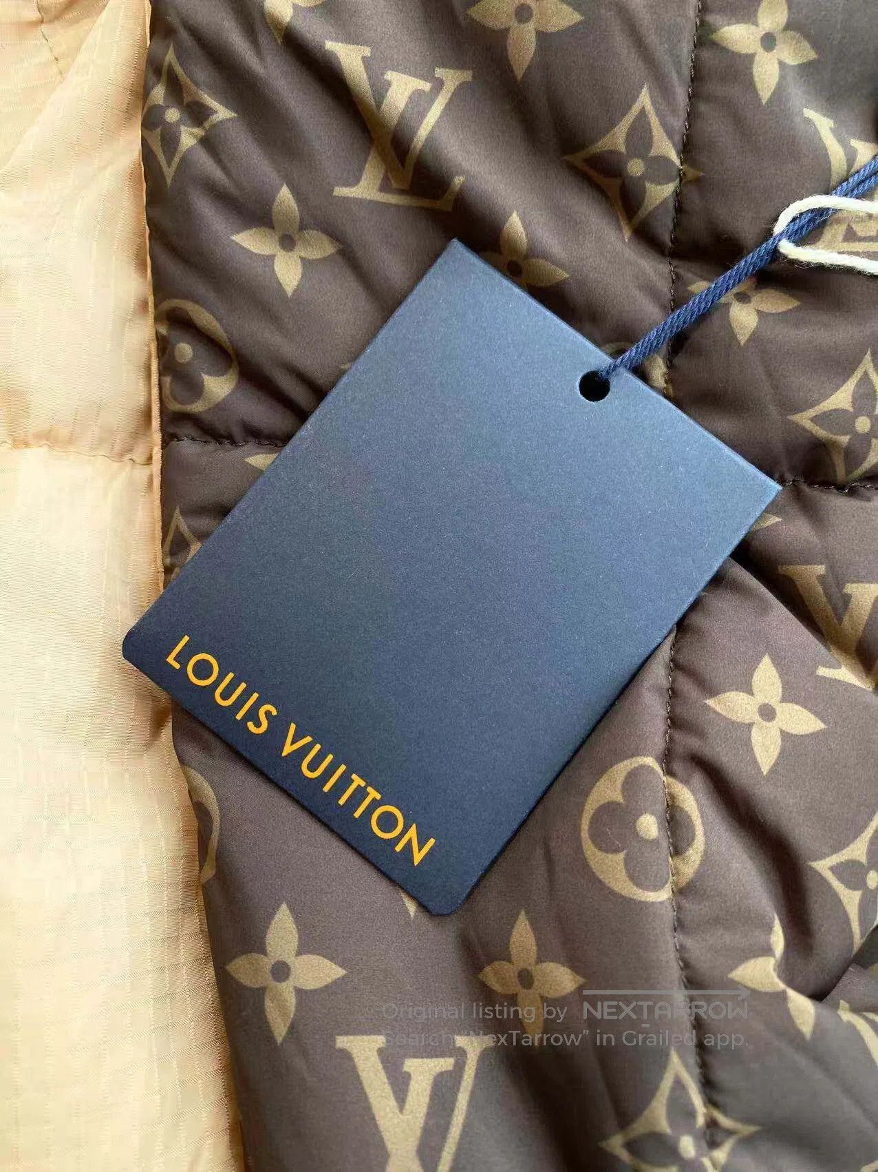 Louis Vuitton Louis Vuitton The inside is full of V-neck hooded down jac Size S / US 4 / IT 40 - 7 Thumbnail