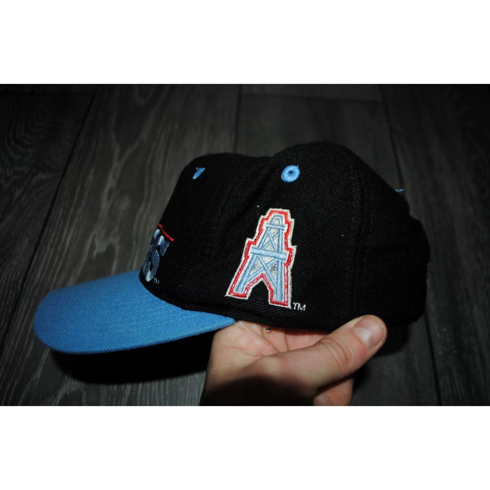 NFL VINTAGE HOUSTON OILERS HAT CAP SNAP BACK MENS NFL BLACK MADE IN TAIWAN 1990s Size ONE SIZE - 3 Thumbnail