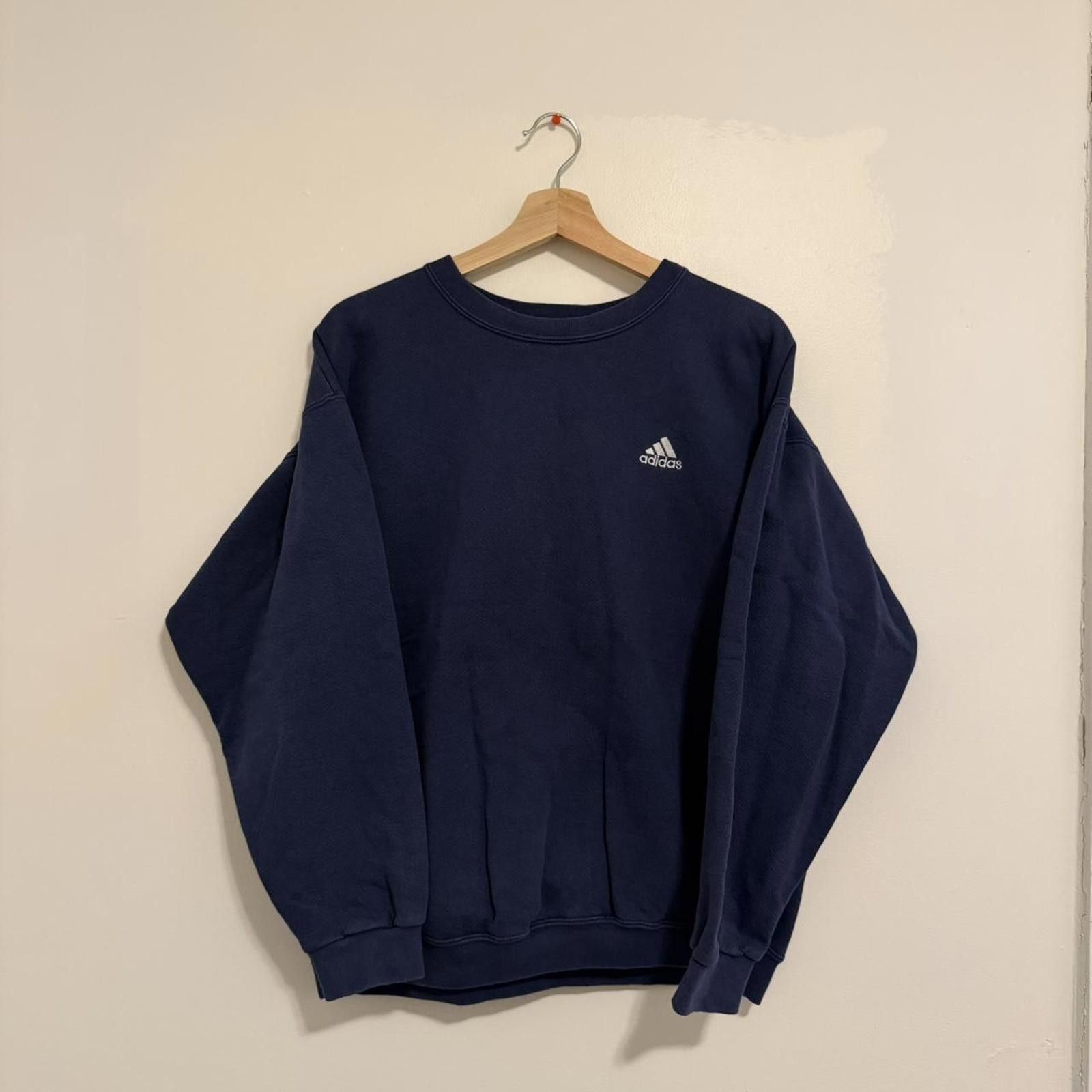 Adidas Vintage adidas crewneck sweatshirt 90s S Size US S / EU 44-46 / 1 - 1 Thumbnail