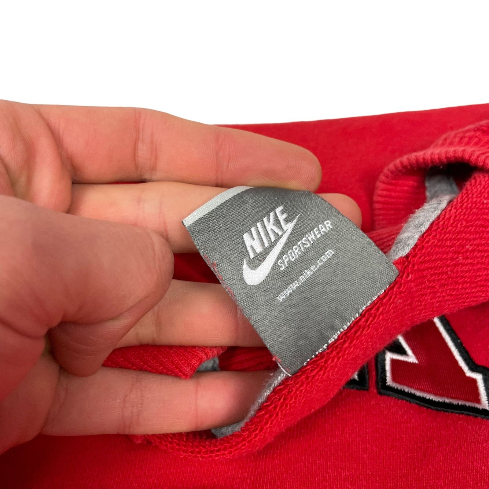 Nike × Vintage Nike Sportswear Mens Red Crew Neck Spellout Sweatshirt Large Size US L / EU 52-54 / 3 - 11 Thumbnail