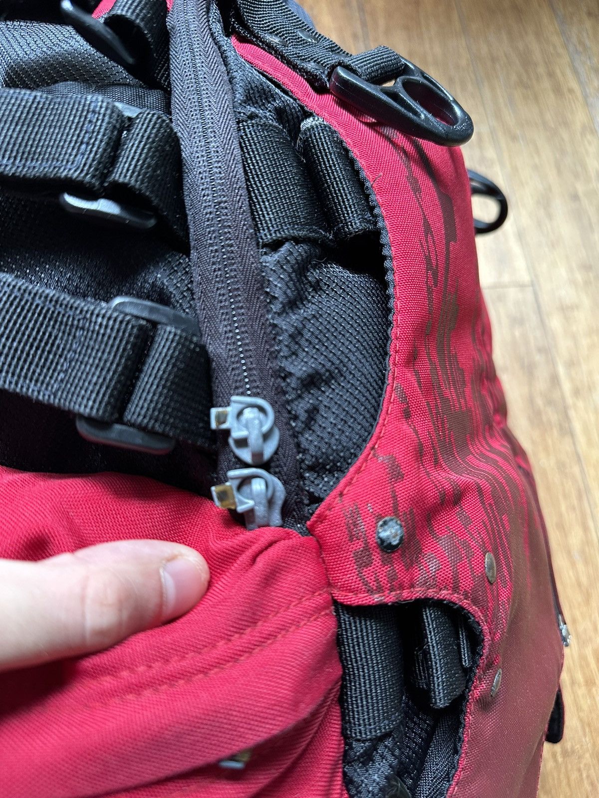 Oakley Oakley Vintage Backpack sac à dos gorpcore techwear hiking Size ONE SIZE - 8 Thumbnail