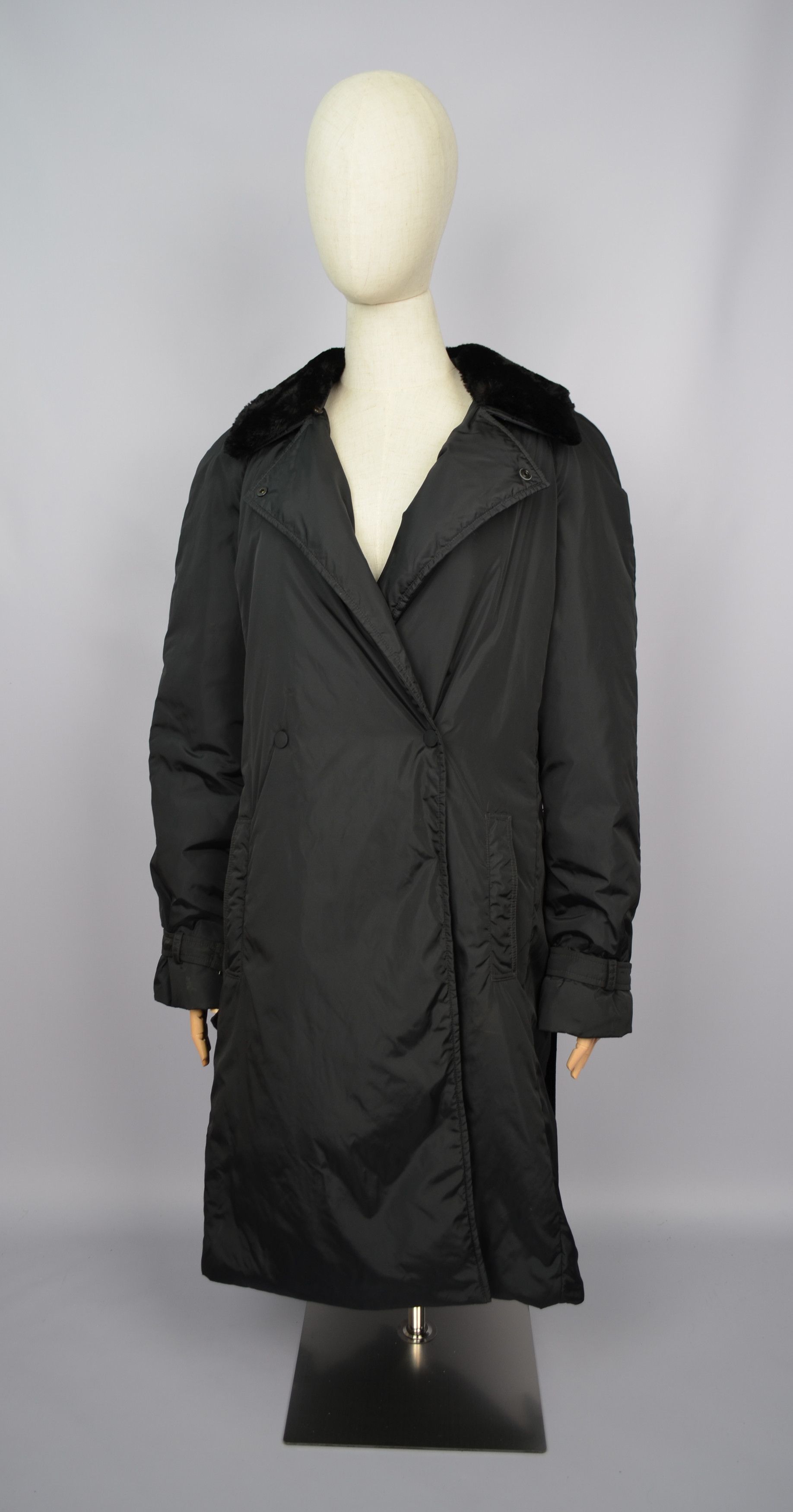 Designer × Max Mara Max Mara 'S Belted Teflon Jacket Coat Long Nutria Fur Size L Size L / US 10 / IT 46 - 3 Thumbnail