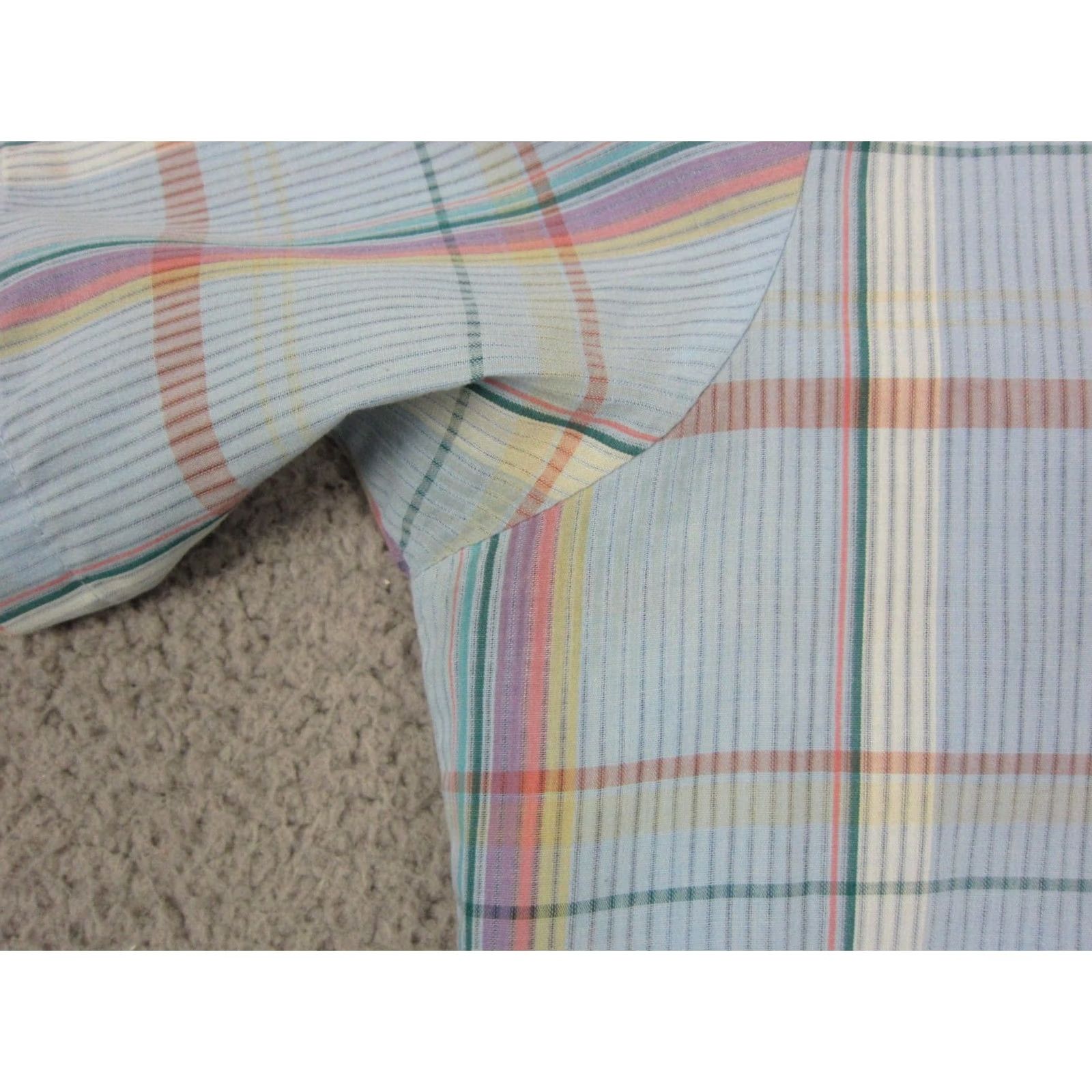 Vintage VINTAGE Par Four Shirt Mens 90s Plaid Blue Pink Purple Cotton Polyester Short Sleeve Button-Up Collared L Regular Size Blue Mens 90s Classic Retro Size US L / EU 52-54 / 3 - 4 Thumbnail