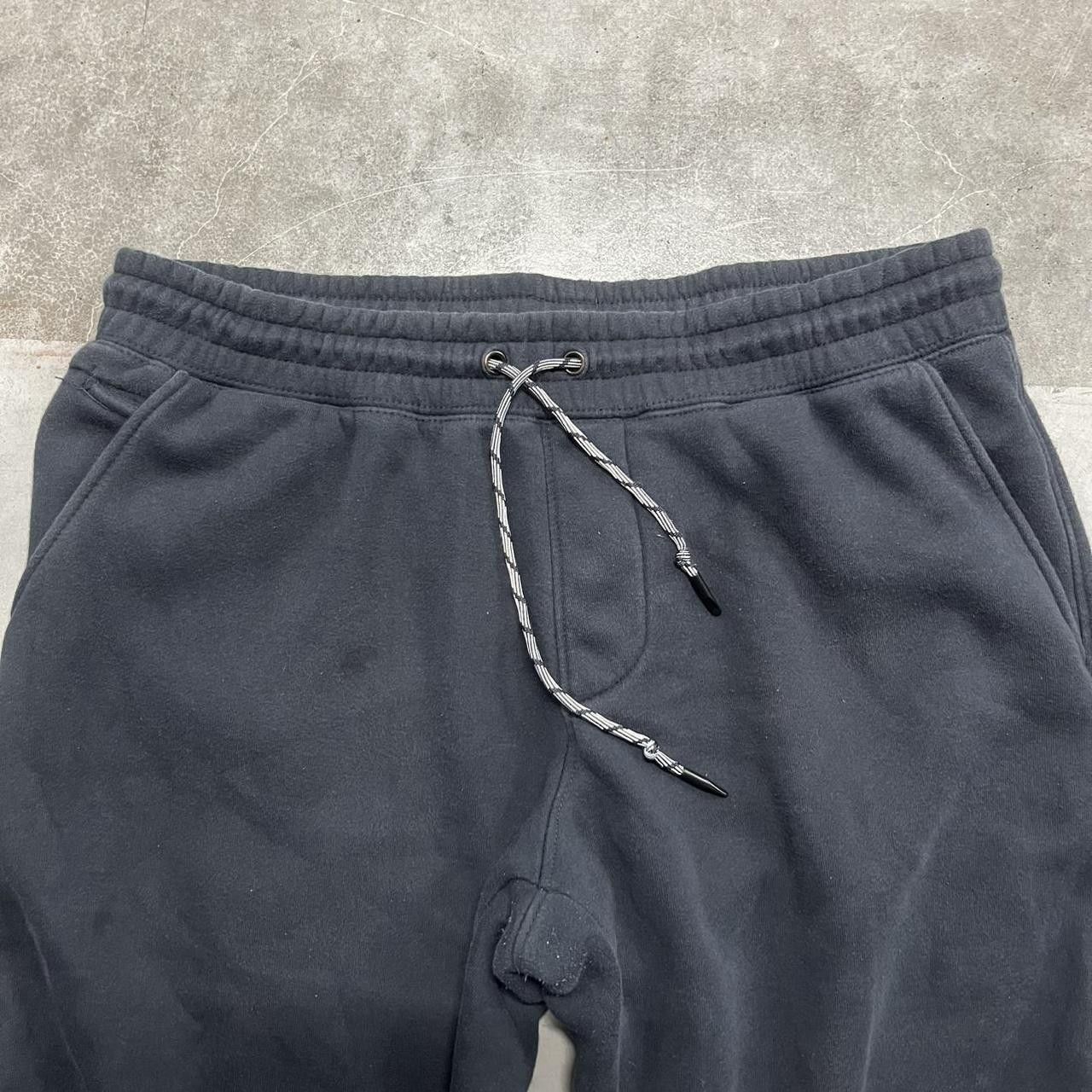 Vintage Vintage Y2K/2000s Baggy Fit Thick Weatherproof Sweatpants with adjustable waistband and pockets! Size US 38 / EU 54 - 3 Thumbnail