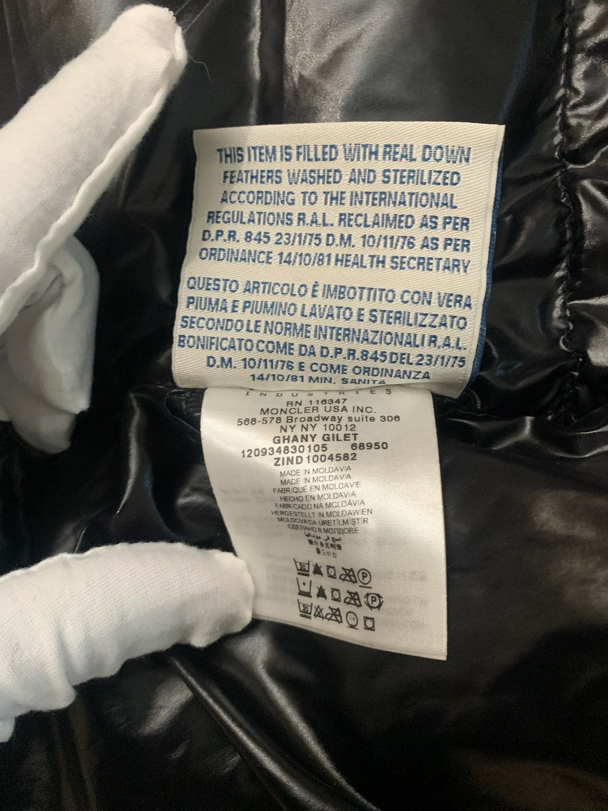 Moncler Moncler Ghany Size L / US 10 / IT 46 - 10 Thumbnail