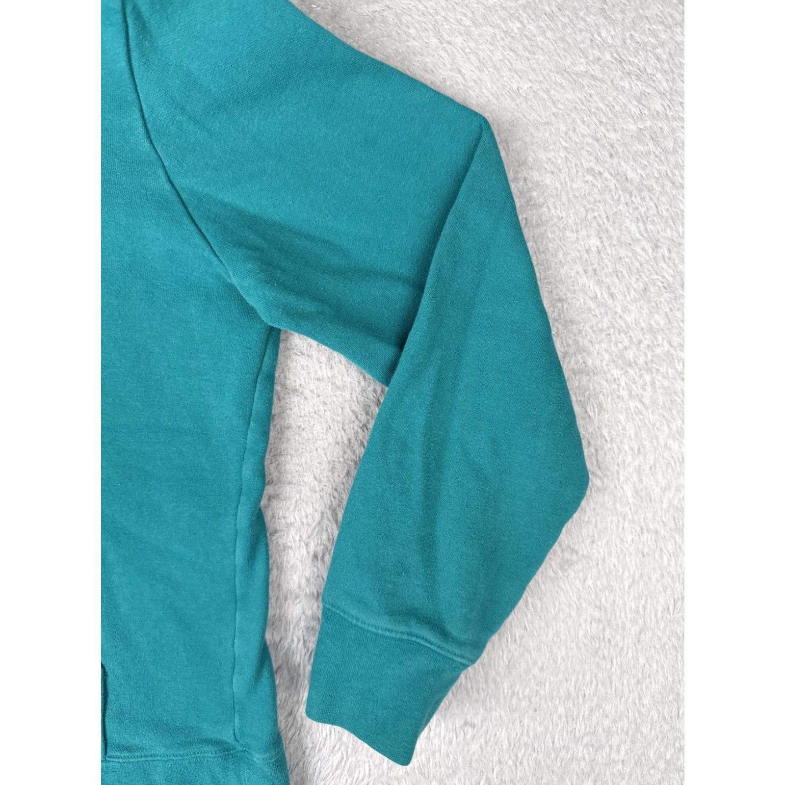 The North Face The North Face Hoodie Womens Large Green Logo Pullover Sweatshirt Jersey Fabric Size L / US 10 / IT 46 - 2 Thumbnail
