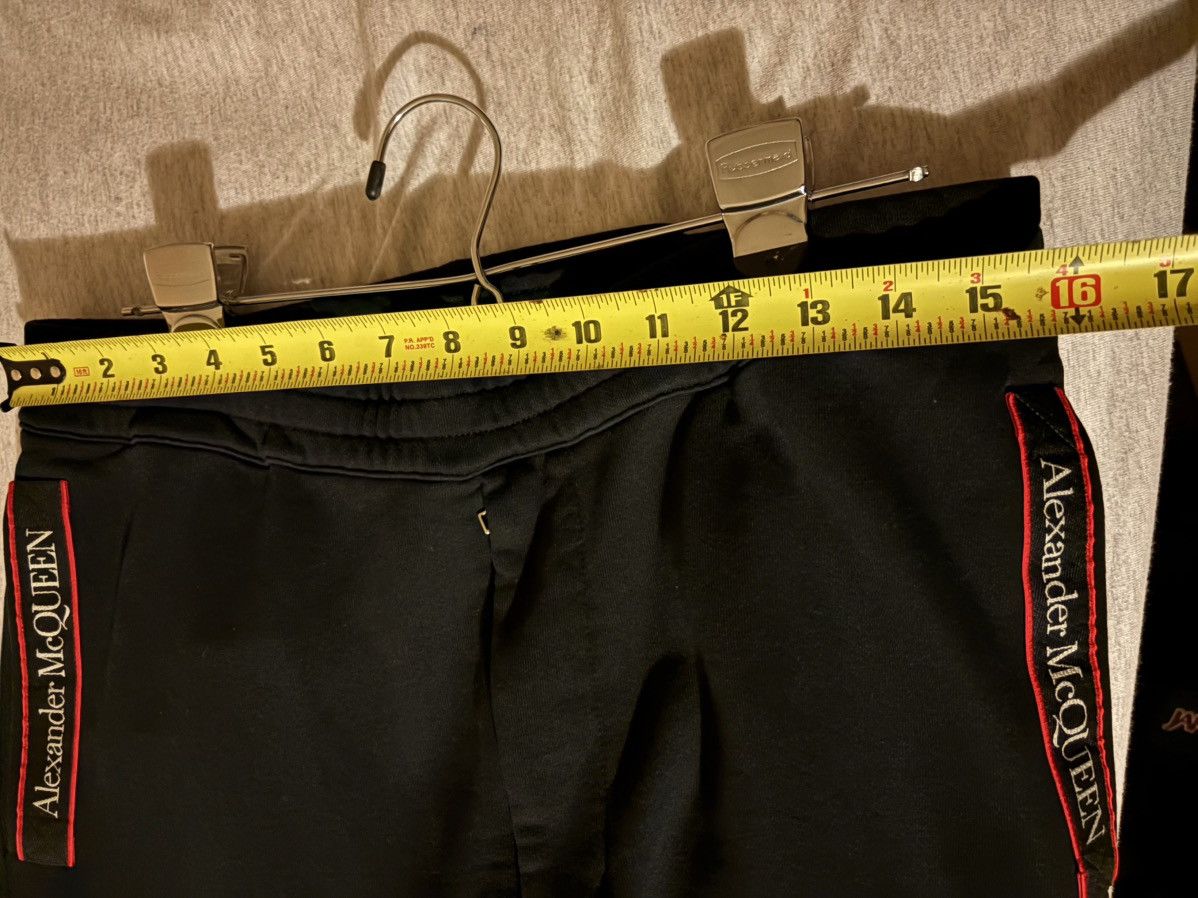 Alexander McQueen Alexander McQueen Selvedge Logo Tape Detail Joggers Size US 32 / EU 48 - 7 Thumbnail