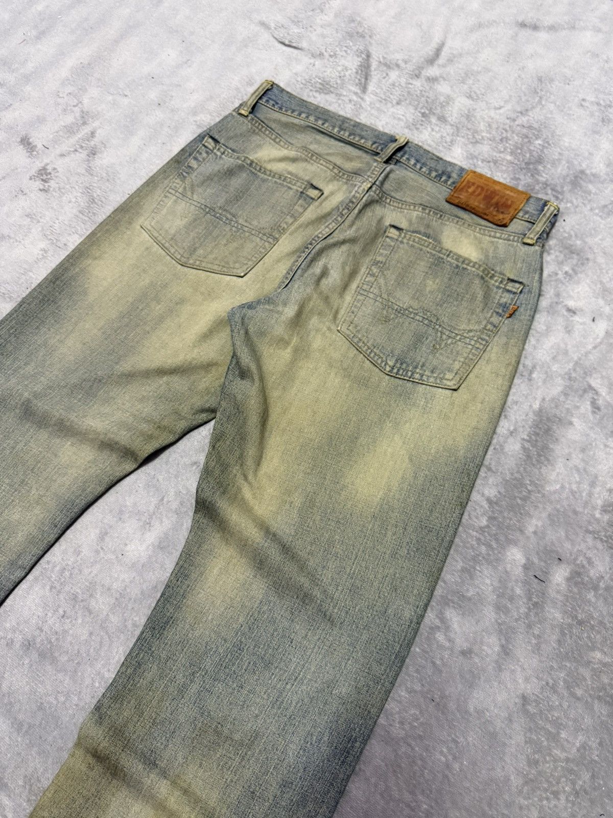 Edwin × Japanese Brand × Vintage Edwin 505 Mud Wash Selvedge Red Line Loose Straight Jeans Size US 31 - 13 Thumbnail