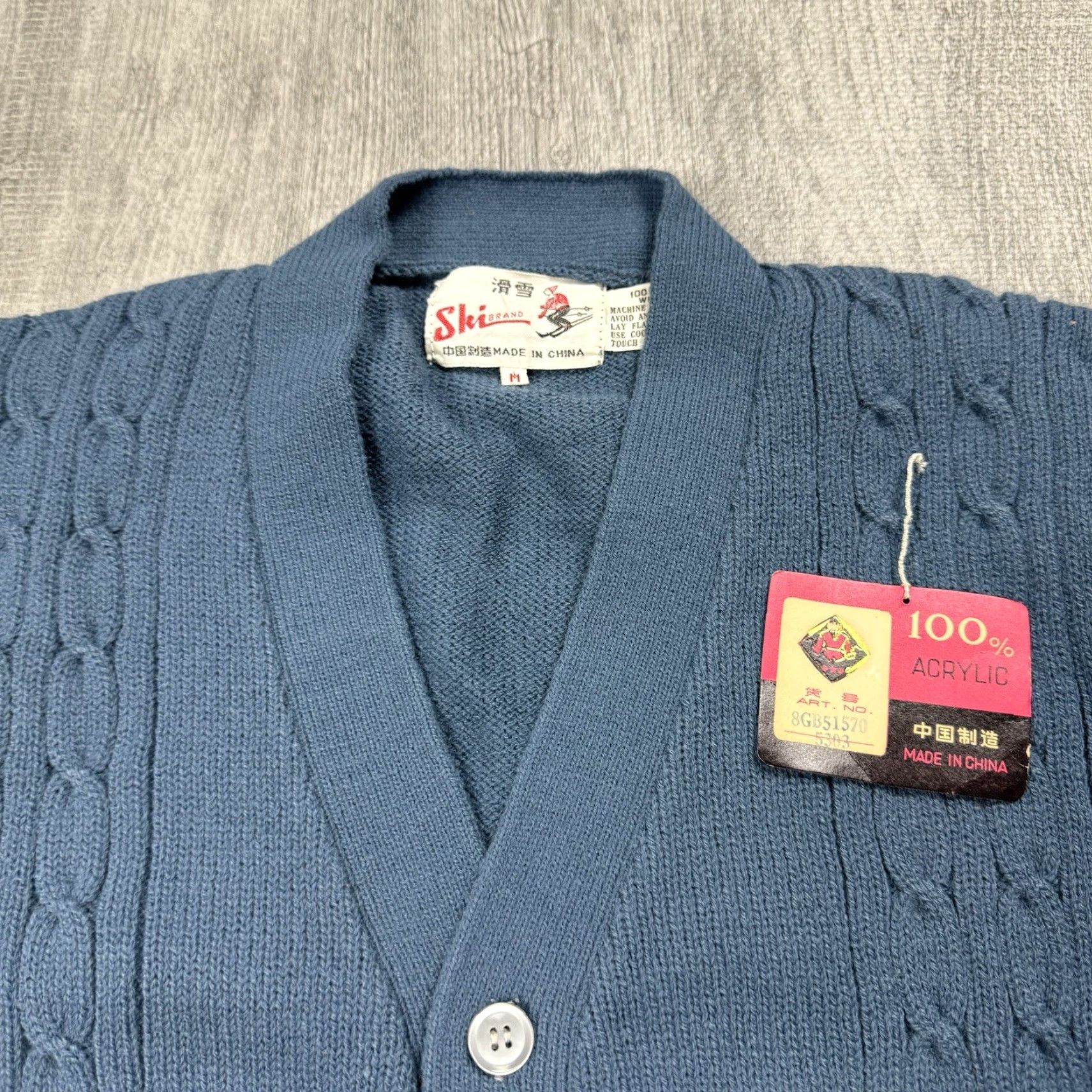Vintage VINTAGE SKI BRAND CABLE KNIT CARDIGAN SWEATER MENS M ACRYLIC BLUE 70S IVY PREP Size US M / EU 48-50 / 2 - 2 Thumbnail
