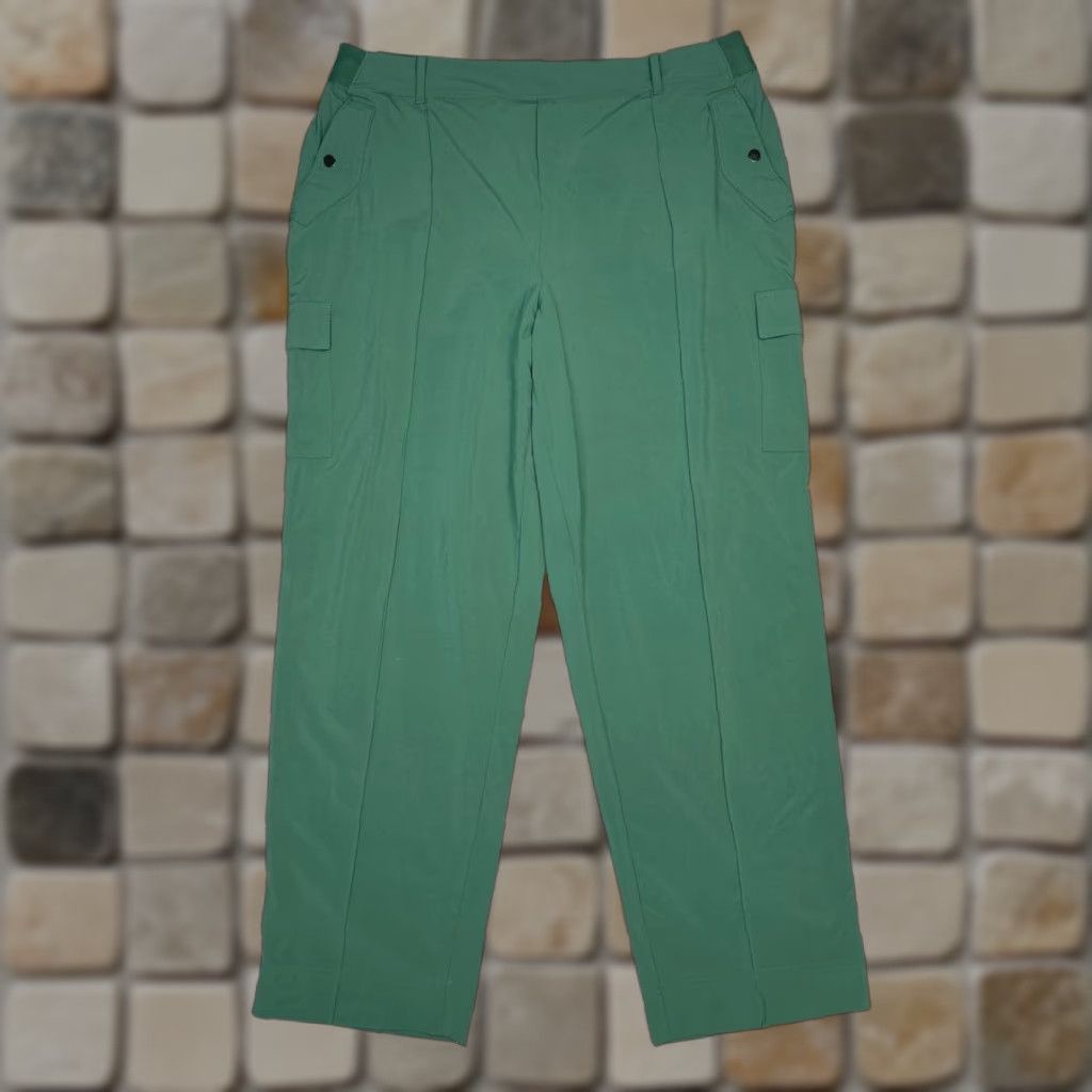 Athleta Athleta Pants Womens 20 Green Stretch High Rise Straight Leg Casual Size 42" / US 20 - 1 Thumbnail