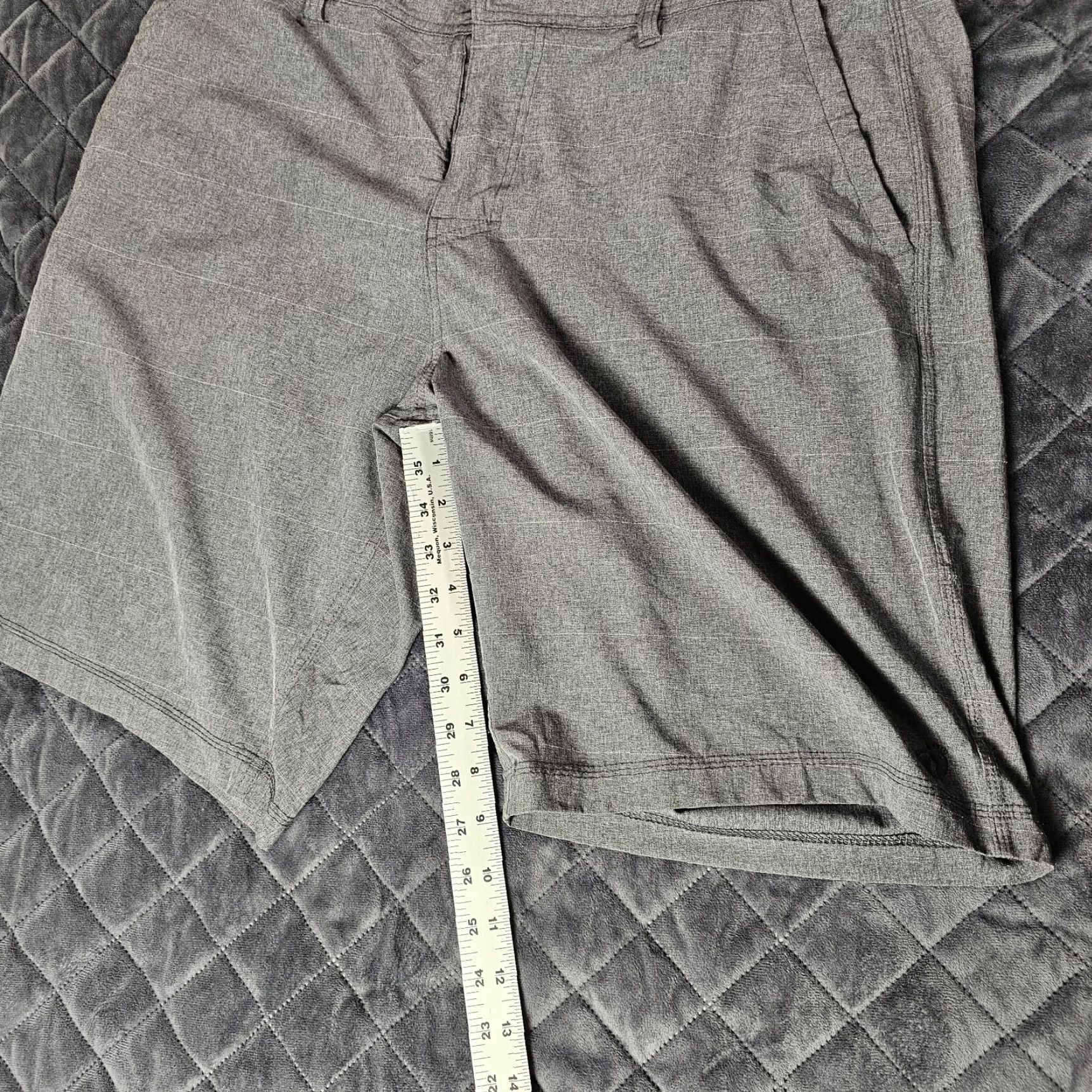 Hang Ten Hang Ten Mens Shorts Size 36 Gray Quick-Dry Stretch Bermuda Drawstring Waist Size US 36 / EU 52 - 4 Thumbnail
