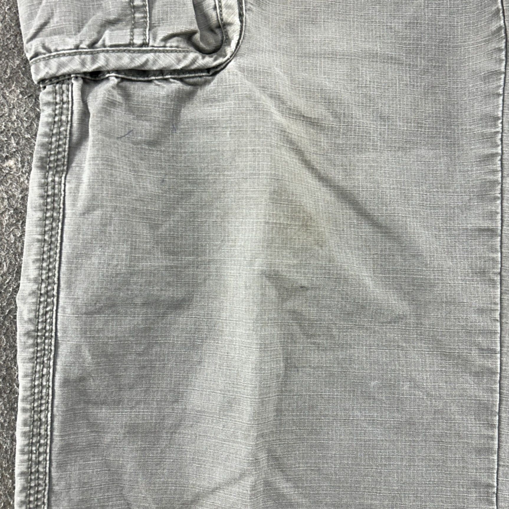Vintage L.L. Bean Pants Mens 30x34 Grey Cargo Pockets Natural Canvas Cotton Regular Straight 30in Inseam Casual Workwear Size US 30 / EU 46 - 6 Thumbnail