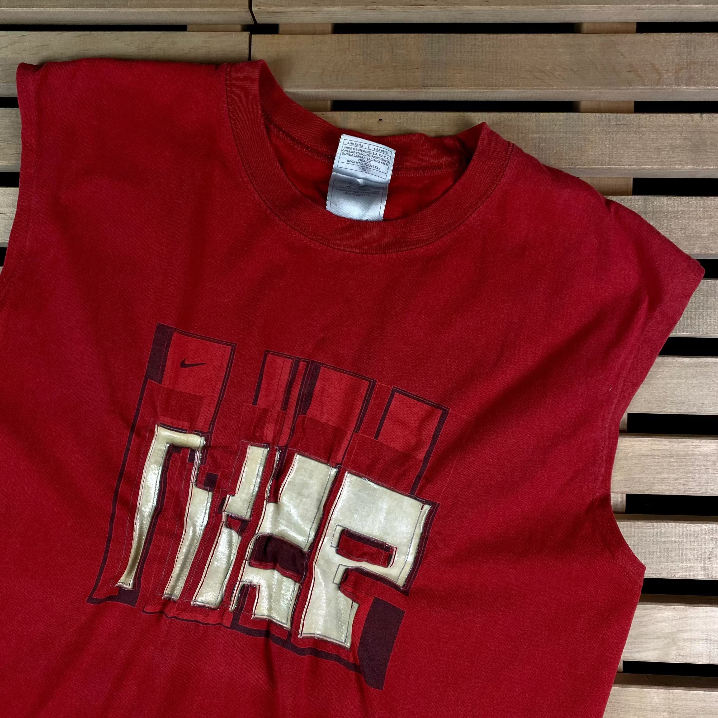 Nike × Vintage Mens Vintage T Shirt Nike Sleeveless Big Logo Size XL Size US XL / EU 56 / 4 - 2 Thumbnail