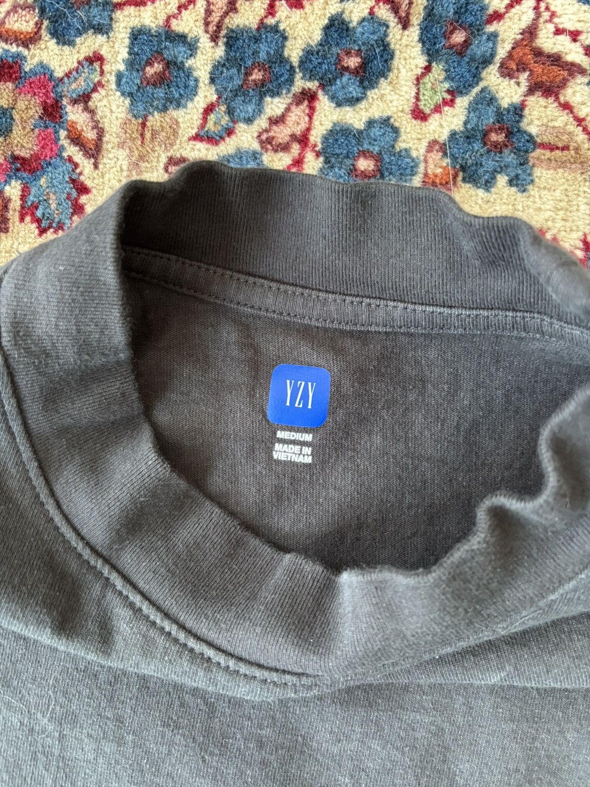 Gap × Kanye West × Yeezy Yeezy Gap Long-Sleeve Size US M / EU 48-50 / 2 - 2 Thumbnail