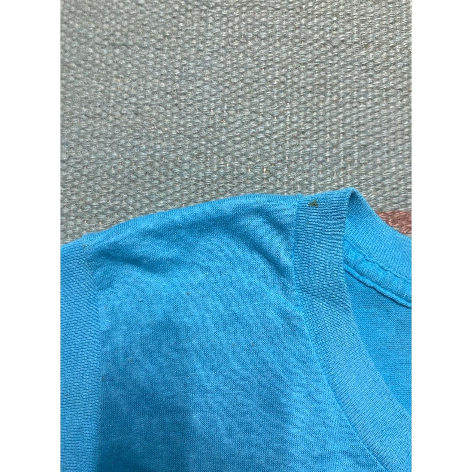 Altea VINTAGE 80s sleeveless pocket t shirt teal blue muscle worn soft medium Blue T-Shirt Men Sleeveless Pockets 80s Vintage M & M Medium Size US M / EU 48-50 / 2 - 6 Thumbnail