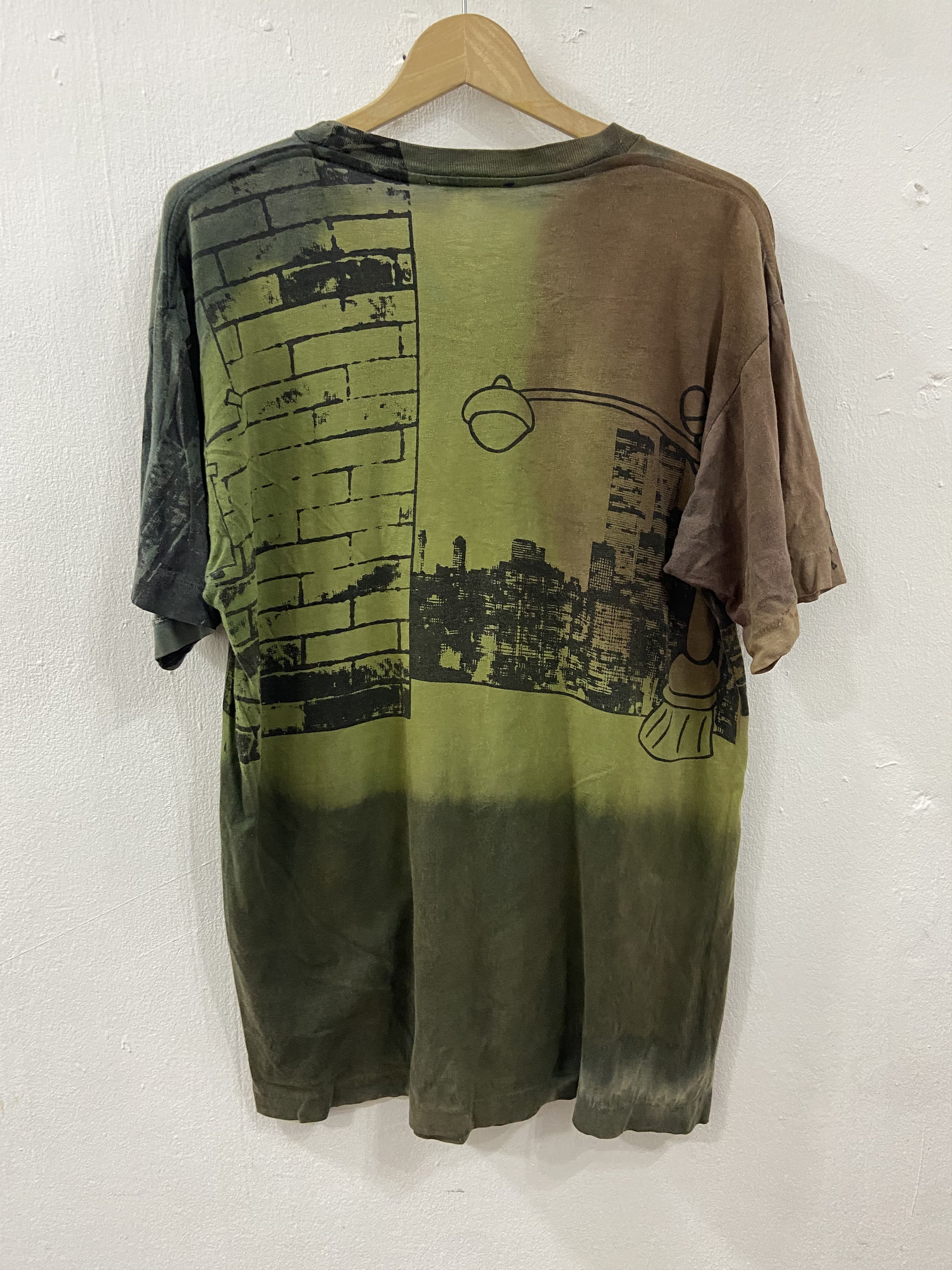 Vintage LOONEY TUNES vintage Size US XL / EU 56 / 4 - 2 Thumbnail