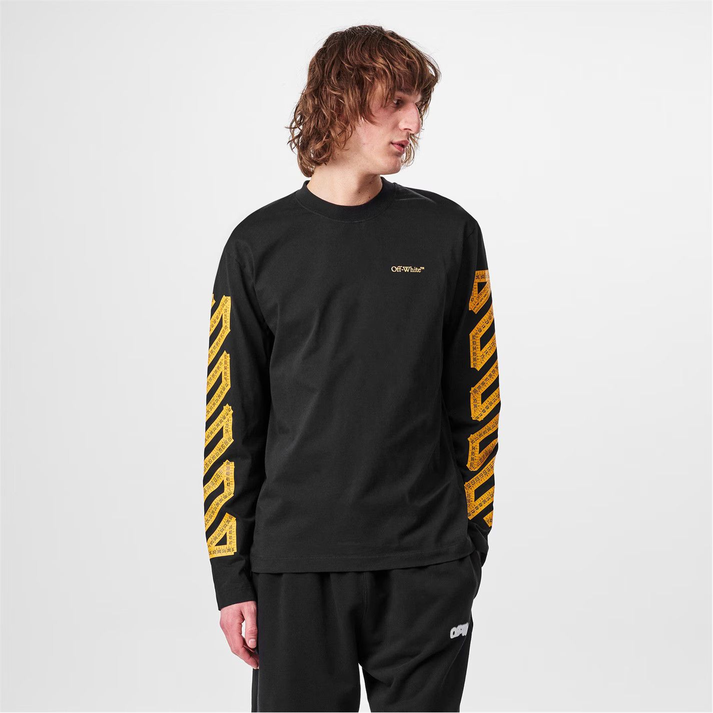 Off-White o1g2r1mq0226 Tape Cotton Long Sleeve T-Shirt In Black Size US L / EU 52-54 / 3 - 3 Thumbnail