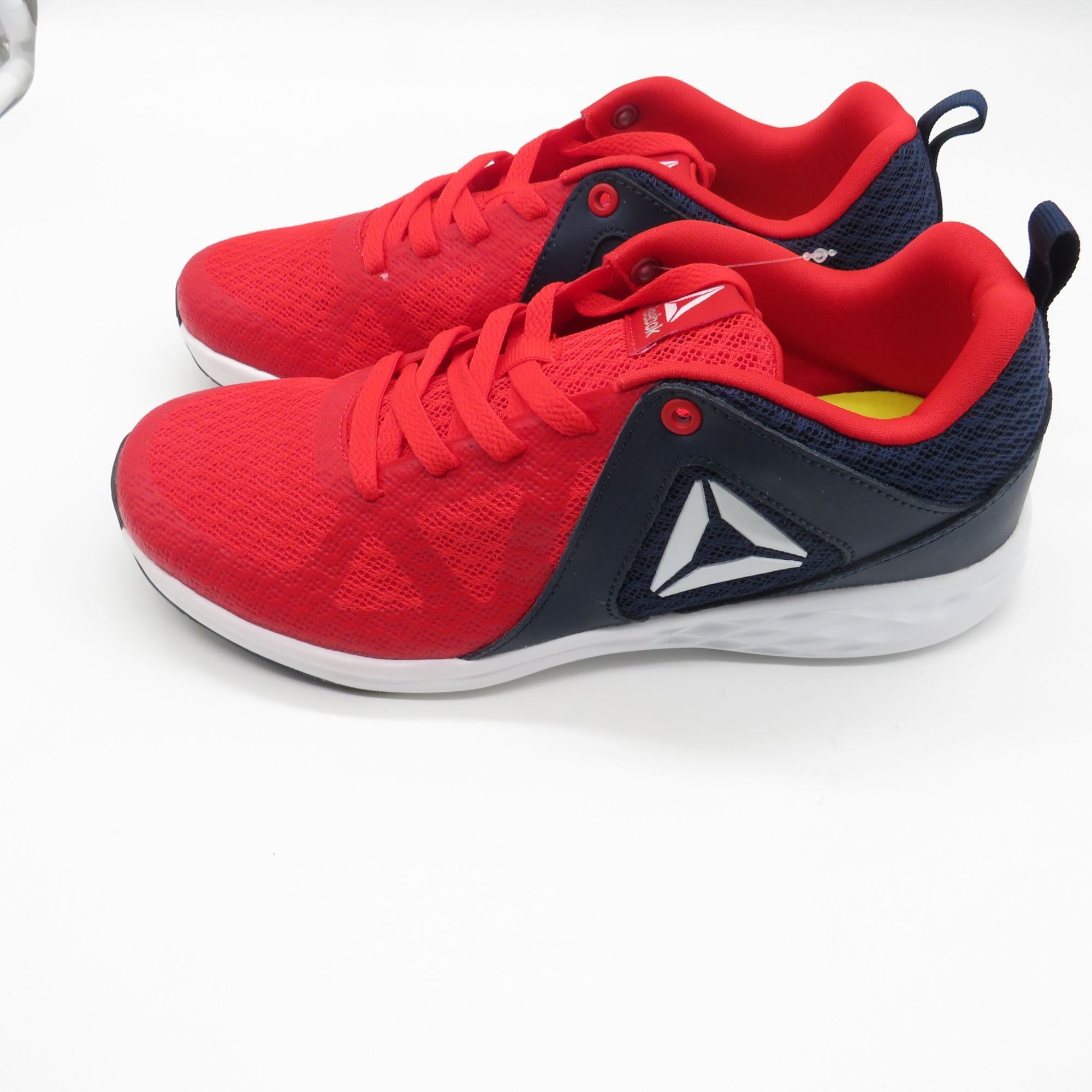 Reebok Reebok Womens Red & Navy Sneakers Size 5 Ortholite Comfort N Size US 5 / IT 35 - 7 Thumbnail