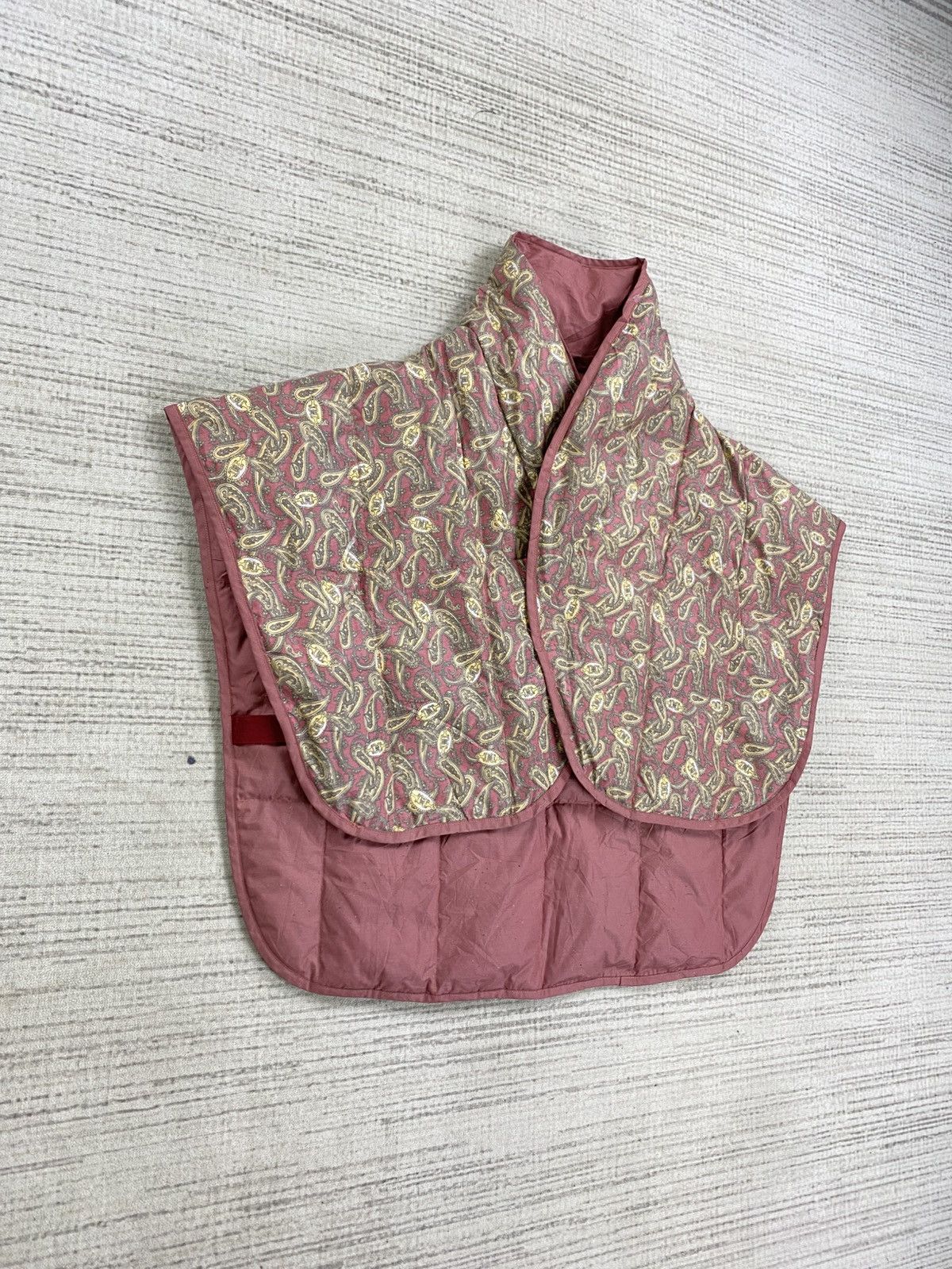 Celine × Vintage Vintage Celine Puffer Cropped Vest Praisley Design Size M / US 6-8 / IT 42-44 - 3 Thumbnail