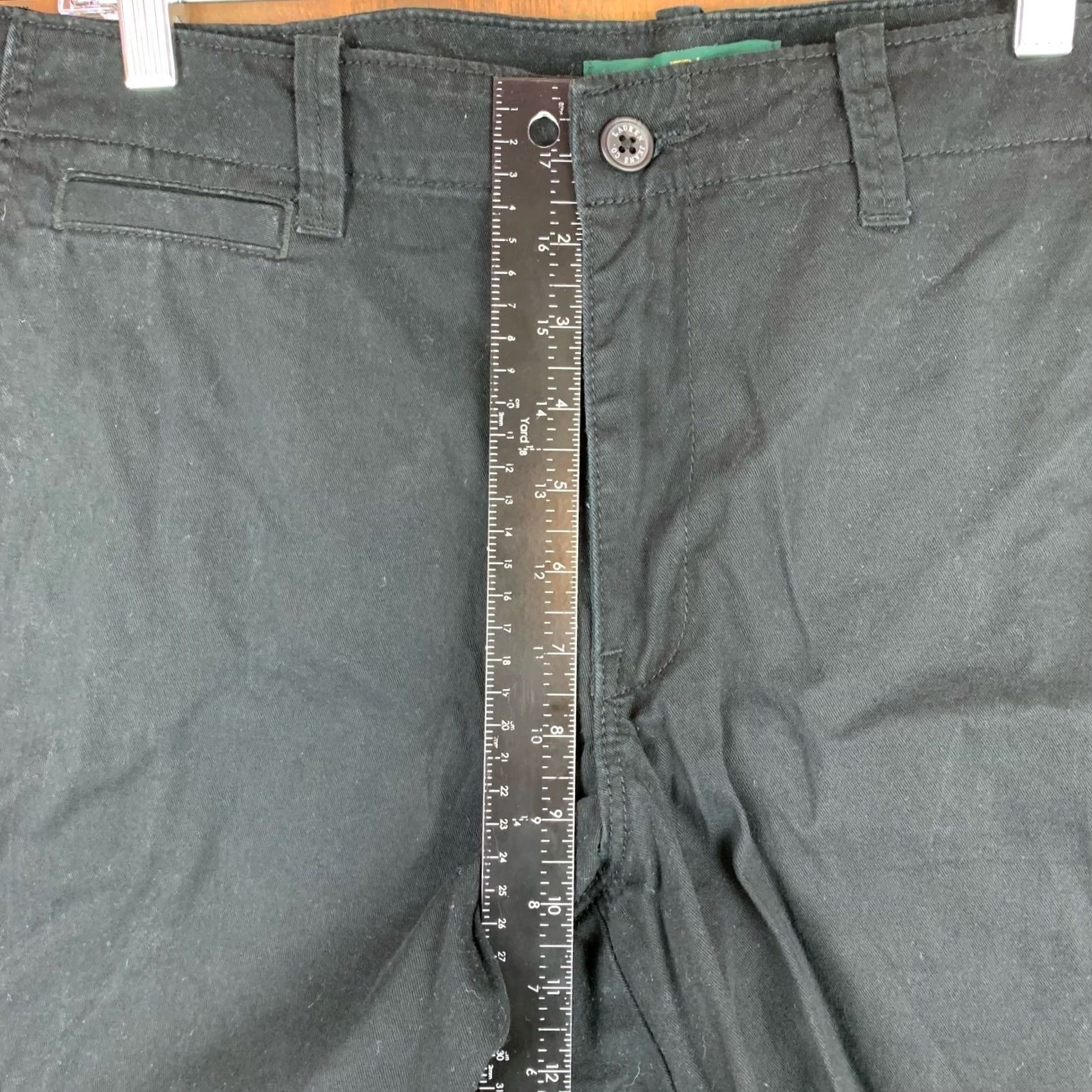 Ralph Lauren Ralph Lauren Womens Bermuda Shorts Black Flat Front 100% Cotton 14 Bermuda Chino Shorts Women Black 14 Mens? Size 25" / US 0 / IT 36 - 6 Thumbnail