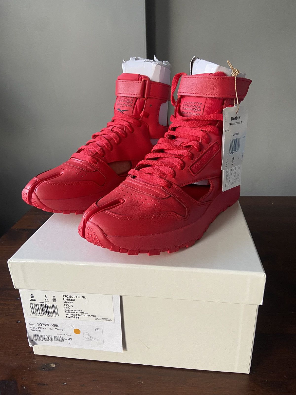 Red reebok high tops online