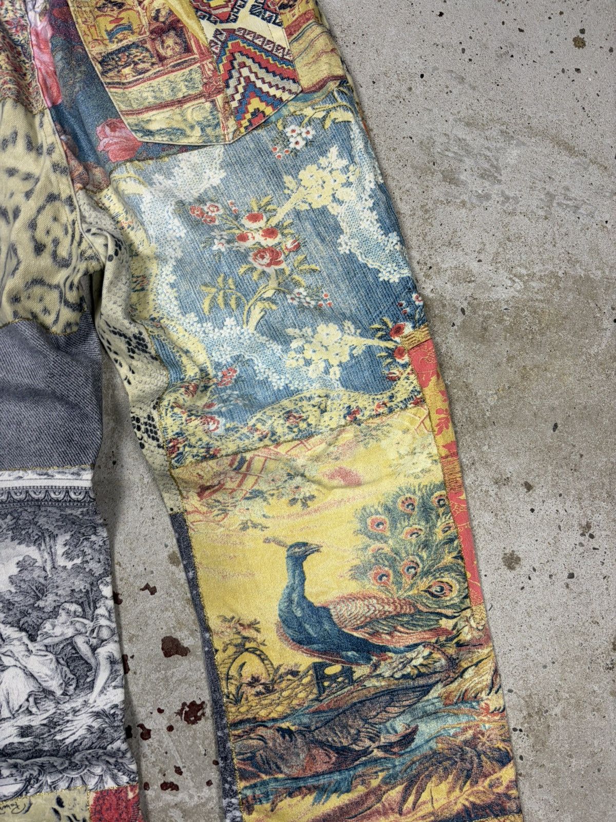 Roberto Cavalli FW 2002 Roberto Cavalli Patchwork Animal Print Bootcut Jeans Size 30" / US 8 / IT 44 - 15 Thumbnail