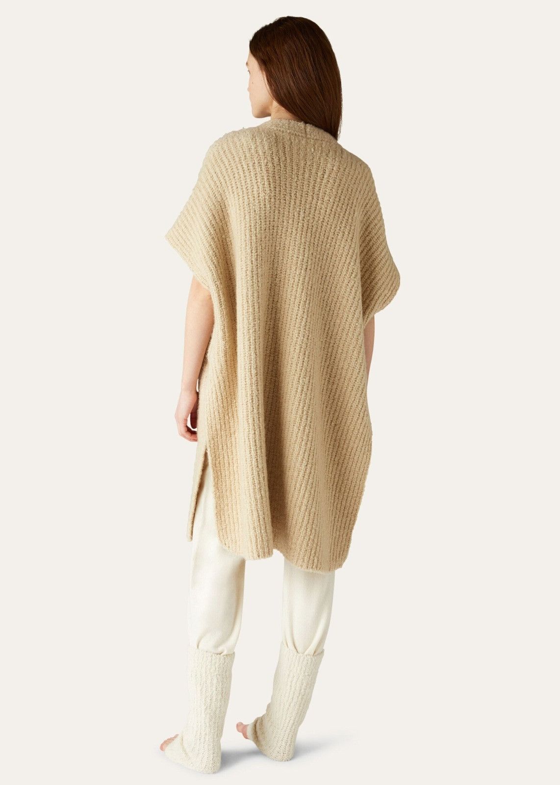 o1srvl11e1125 FAM6335 Cocooning Long Cardigan in Brown