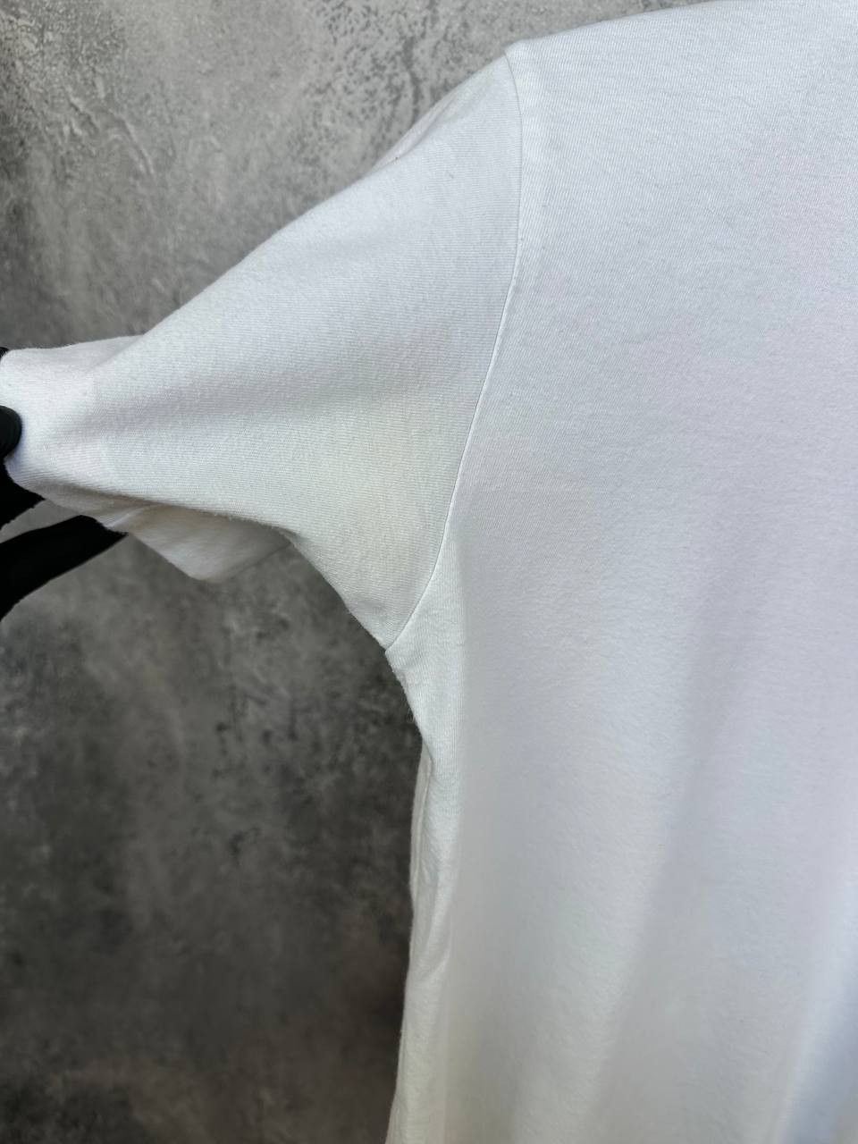 Comme des Garcons PLAY Comme des Garcons PLAY Heart Black Logo T-Shirt White Crew Size S / US 4 / IT 40 - 8 Thumbnail