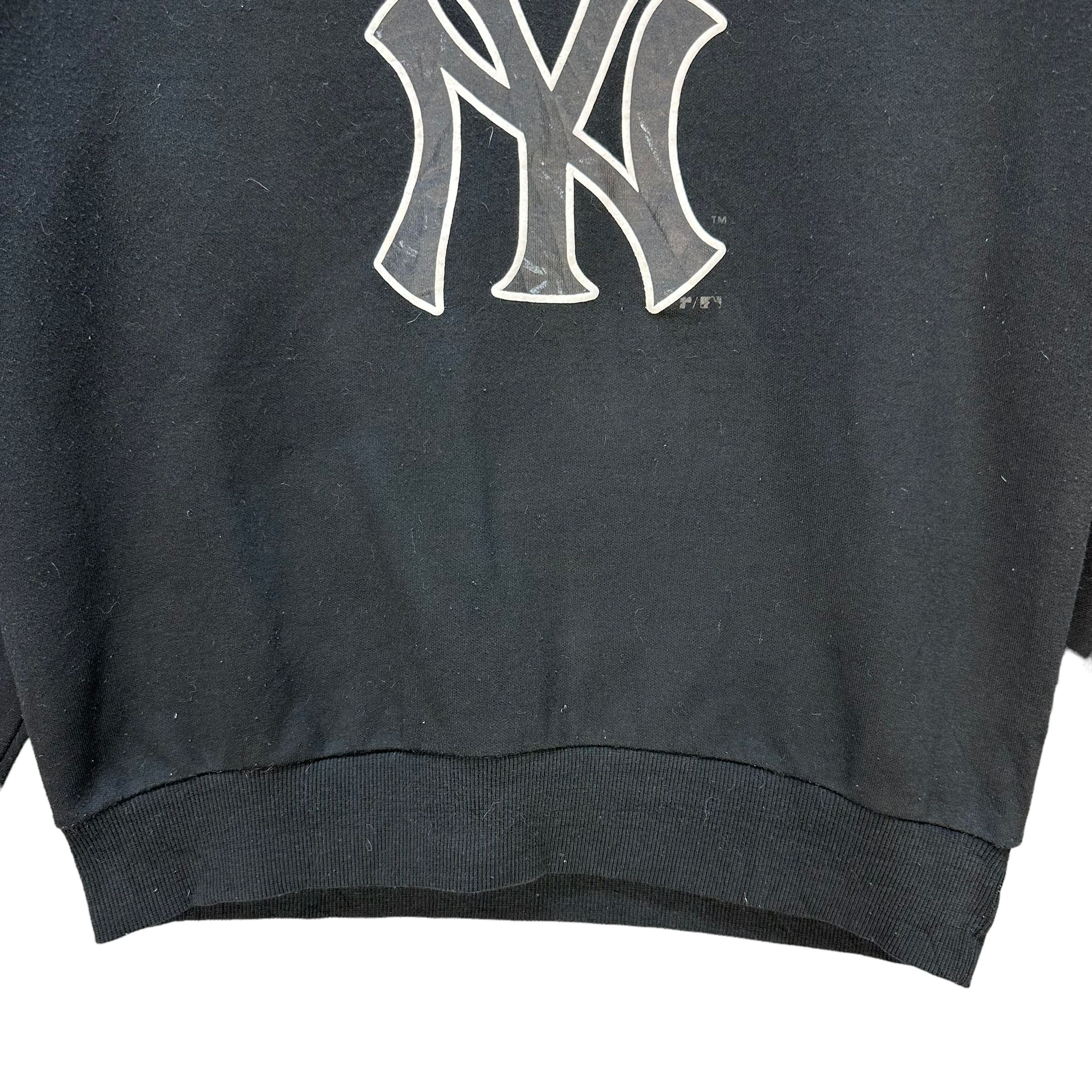 MLB MLB New York Yankees Big Logo Sweatshirt #9129-60 Size US M / EU 48-50 / 2 - 4 Thumbnail