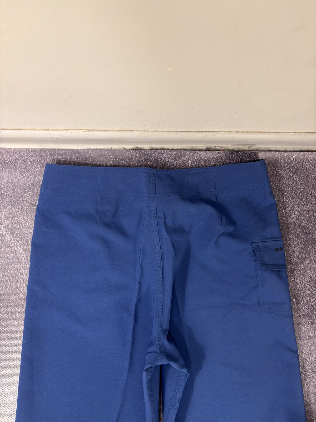 Oakley Oakley Kana 21 NWT Men’s Navy Blue Board Swim Shorts Size US 30 / EU 46 - 18 Thumbnail