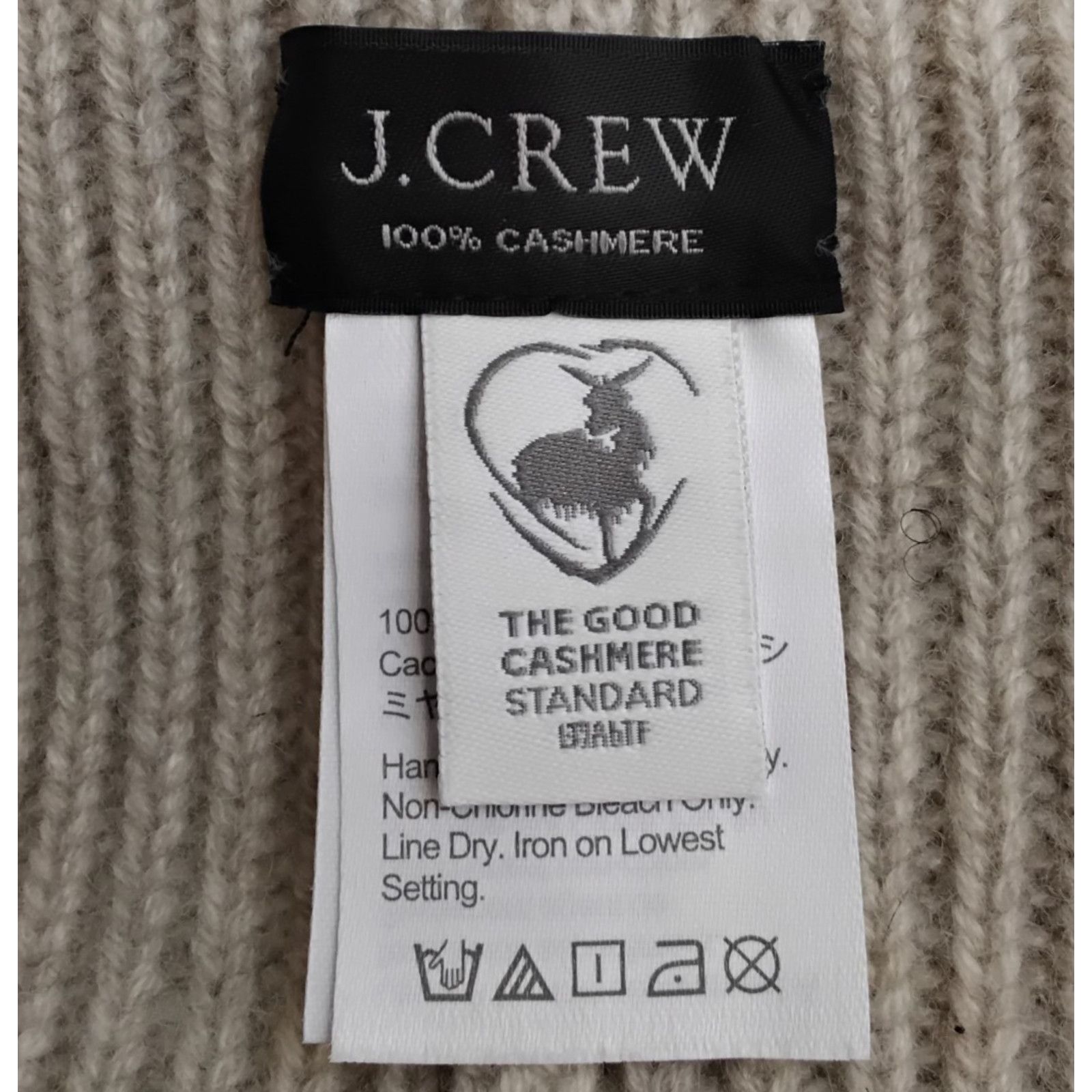 J.Crew J. Crew Cashmere Rib-Knit Beanie One Size Oatmeal Beige Size ONE SIZE - 8 Thumbnail