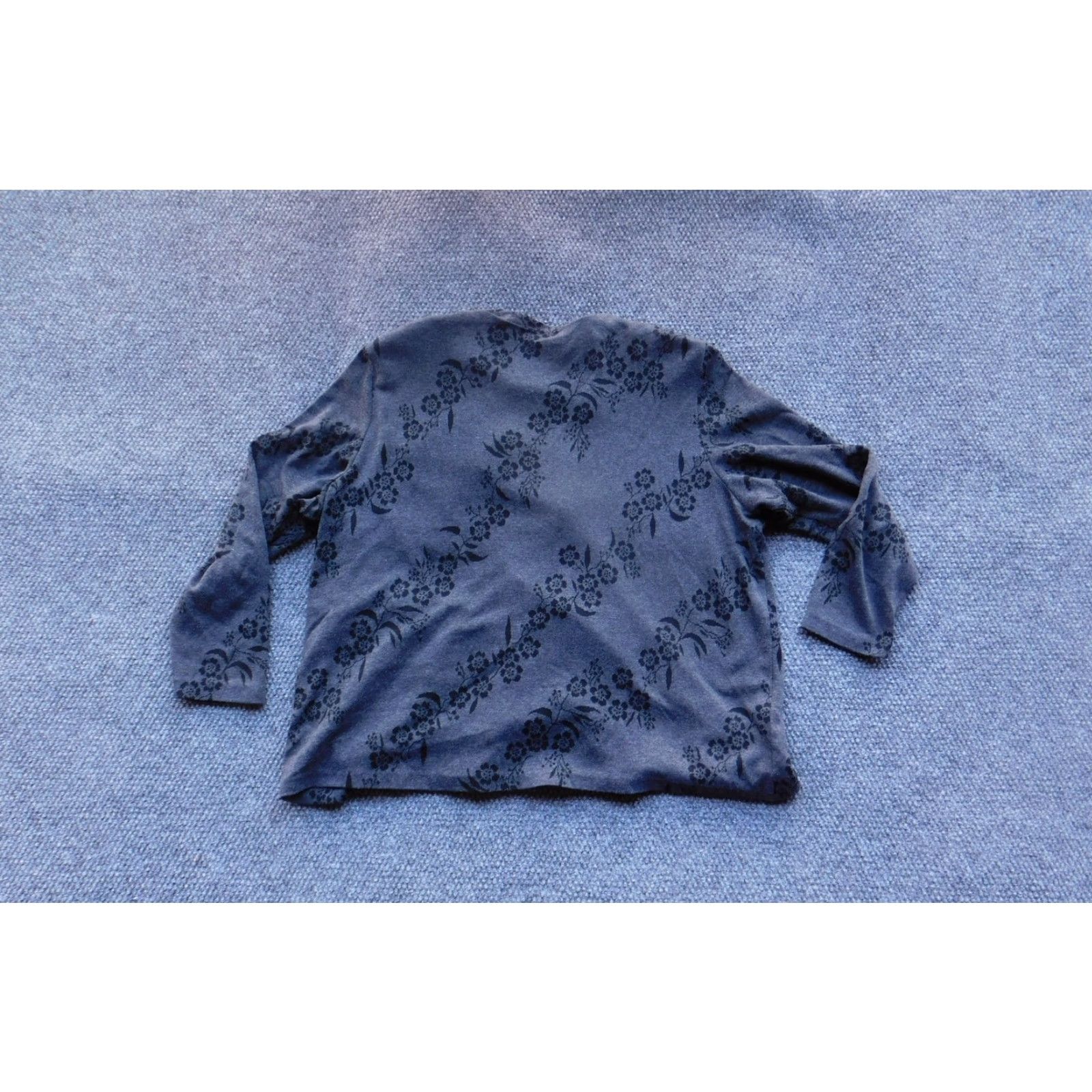 Vintage VINTAGE Alfred Dunner Cardigan Womens XL Gray Black Floral Velvet Burnout Crewneck Long Sleeve USA Size XL / US 12-14 / IT 48-50 - 7 Thumbnail
