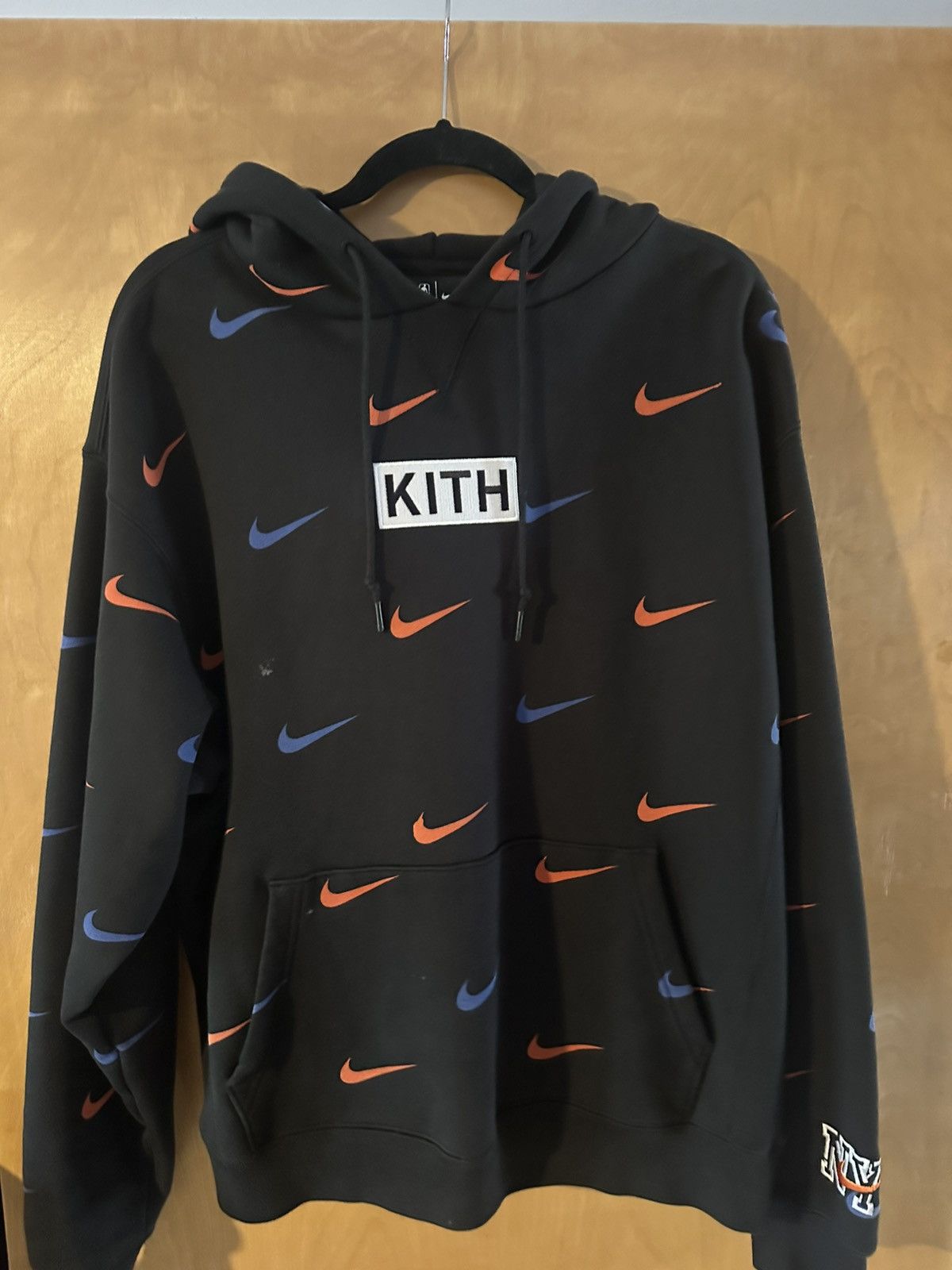Kith × Nike Kith x Nike NBA Knicks Collab Hoodie 2020 Size US L / EU 52-54 / 3 - 1 Thumbnail