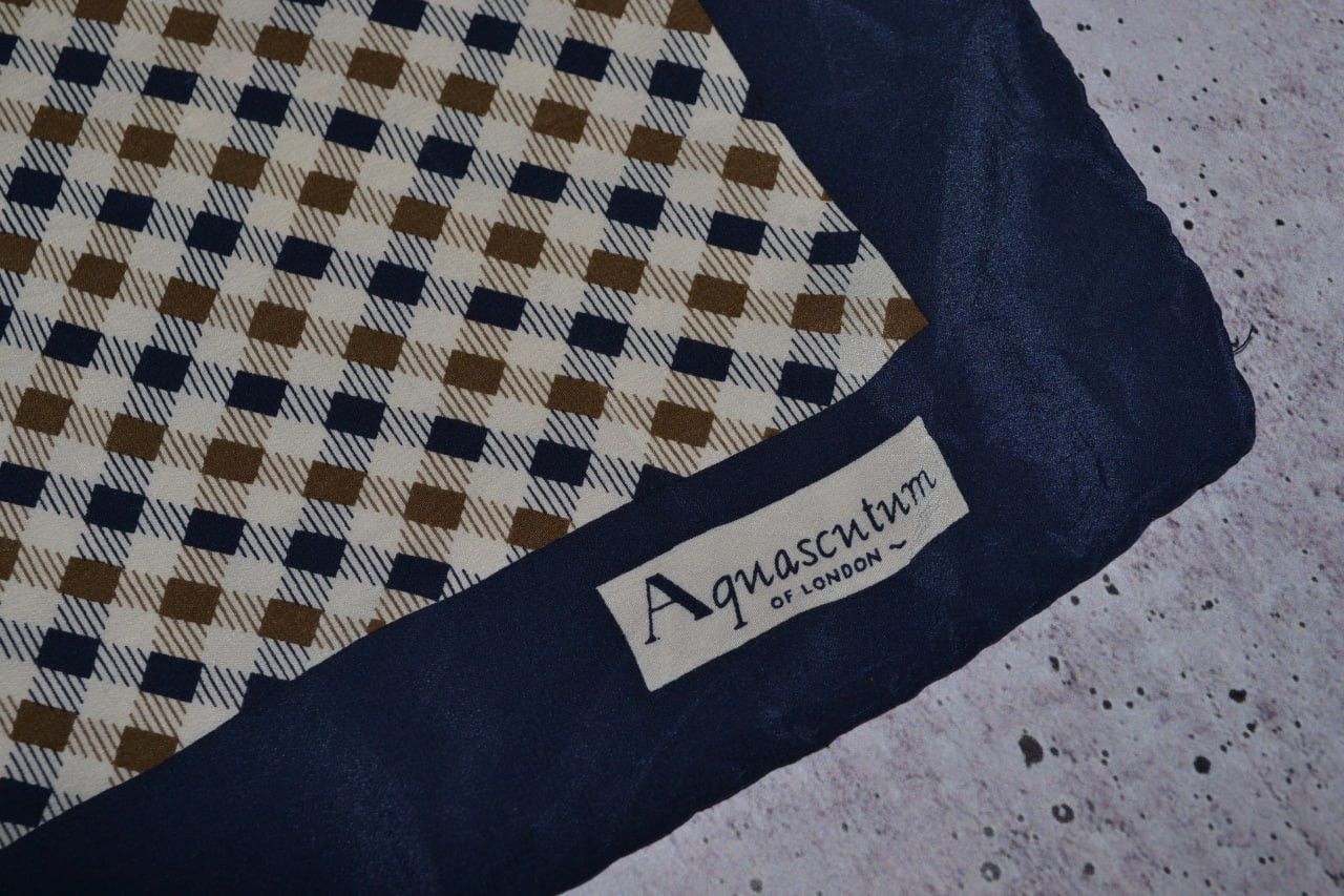 Aquascutum Aquascutum Silk scarf Vintage Size ONE SIZE - 7 Thumbnail