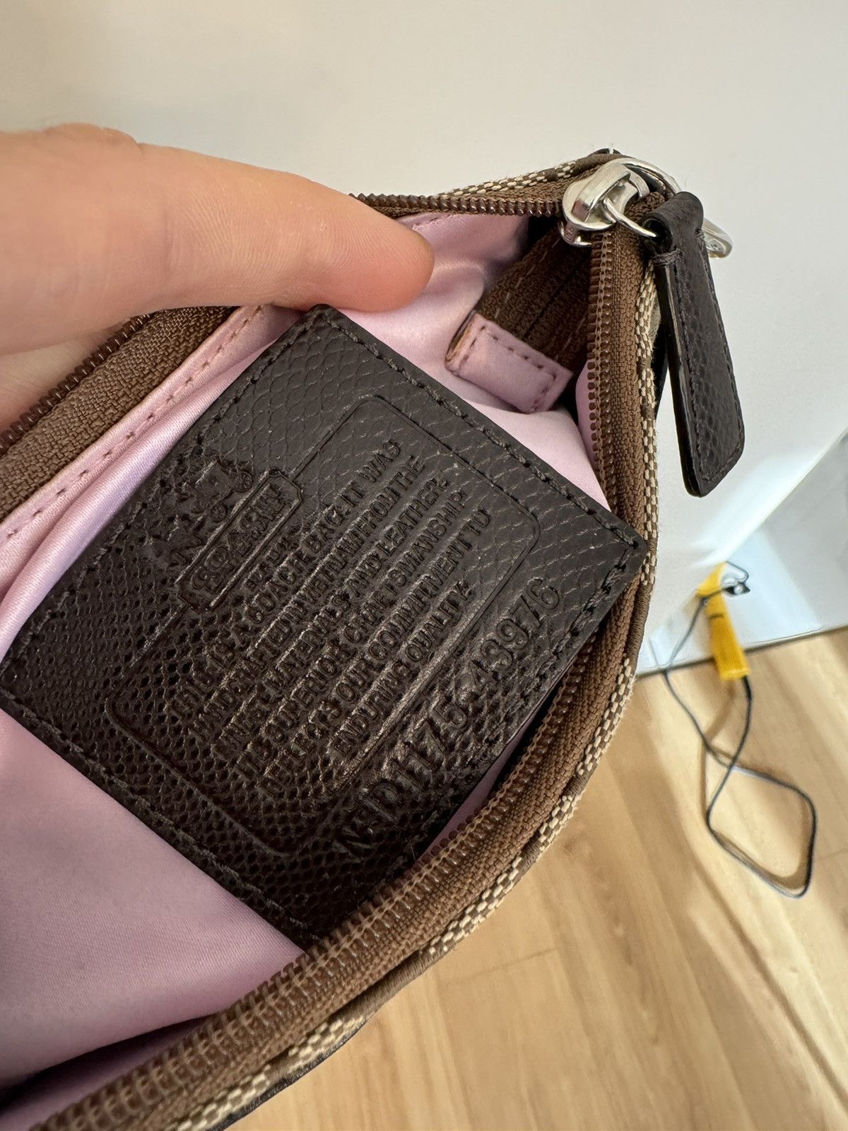 Coach × Vintage Coach logo bag baguette bag mama bag y2k Size ONE SIZE - 11 Thumbnail