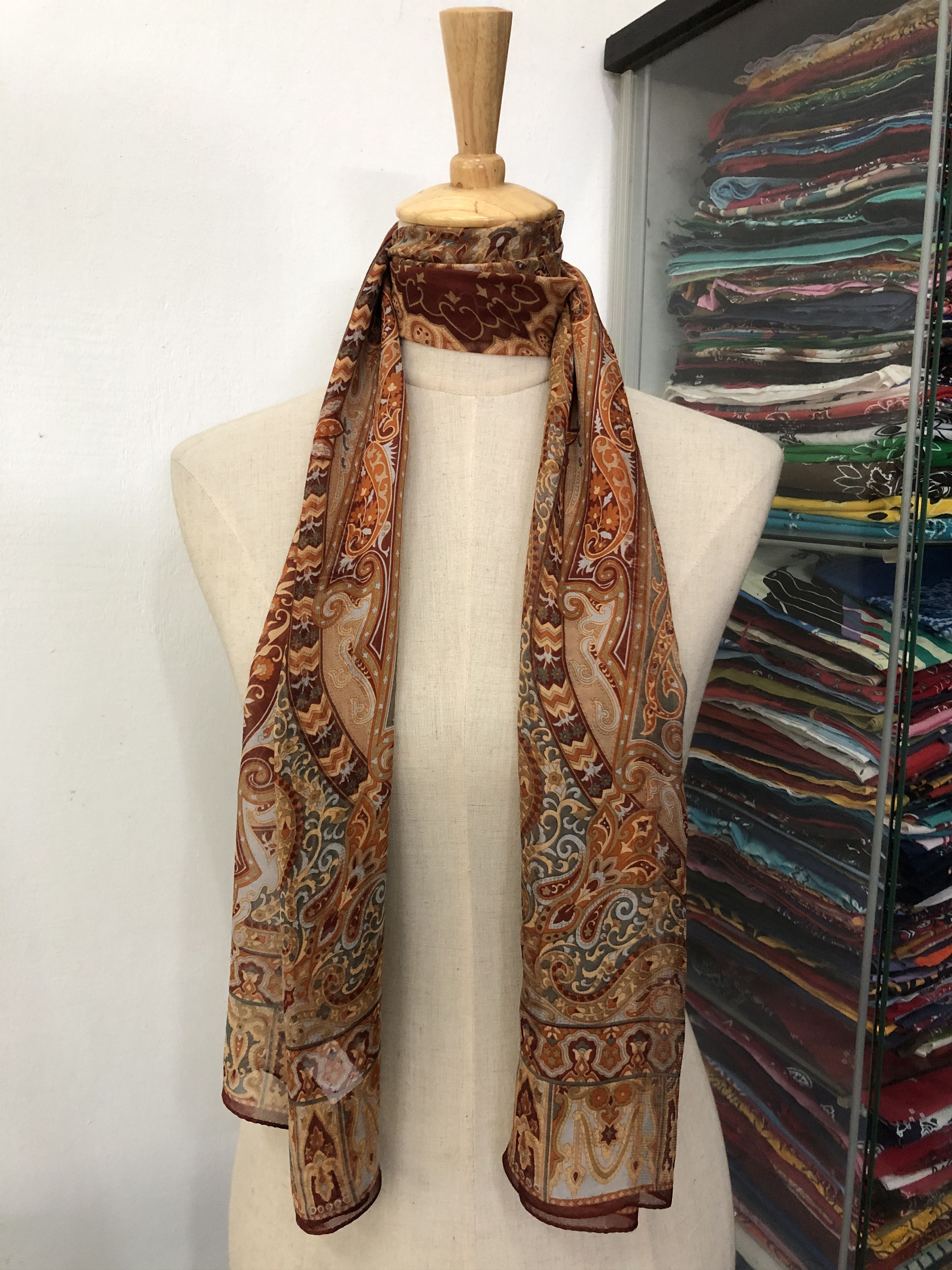 Aquascutum × Vintage Vintage Aquascutum Silk Scarf Size ONE SIZE - 1 Thumbnail