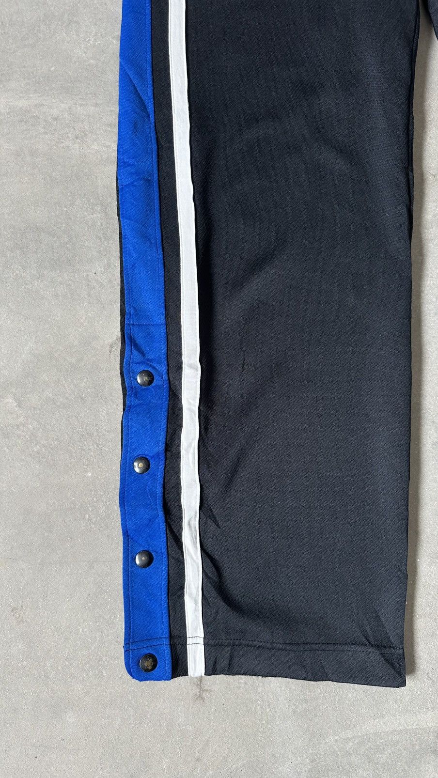Nike VINTAGE NIKE SIDE BUTTON TRACK PANT Size US 38 / EU 54 - 2 Thumbnail